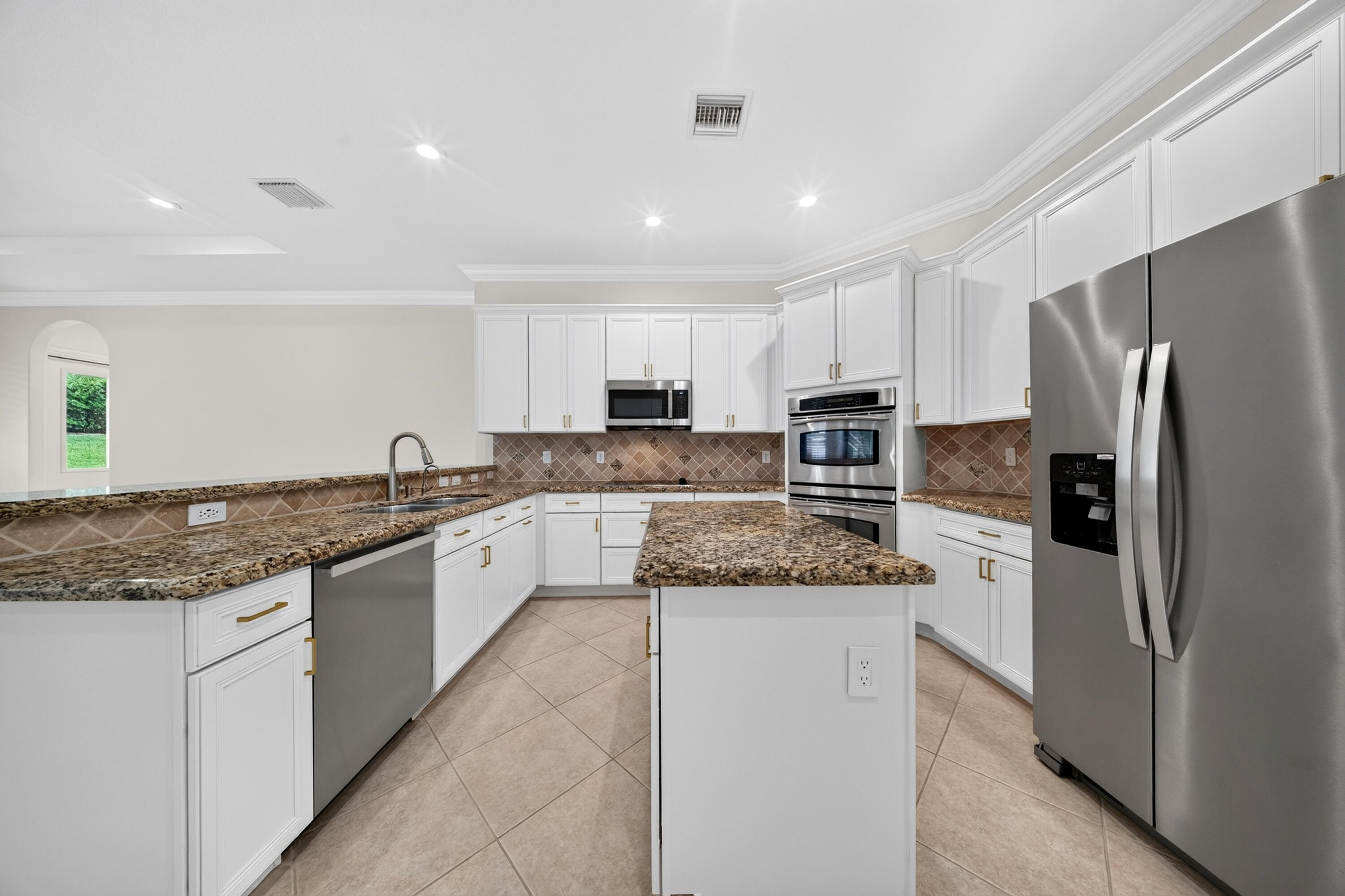 11246 Mainsail Court Property Photo 34
