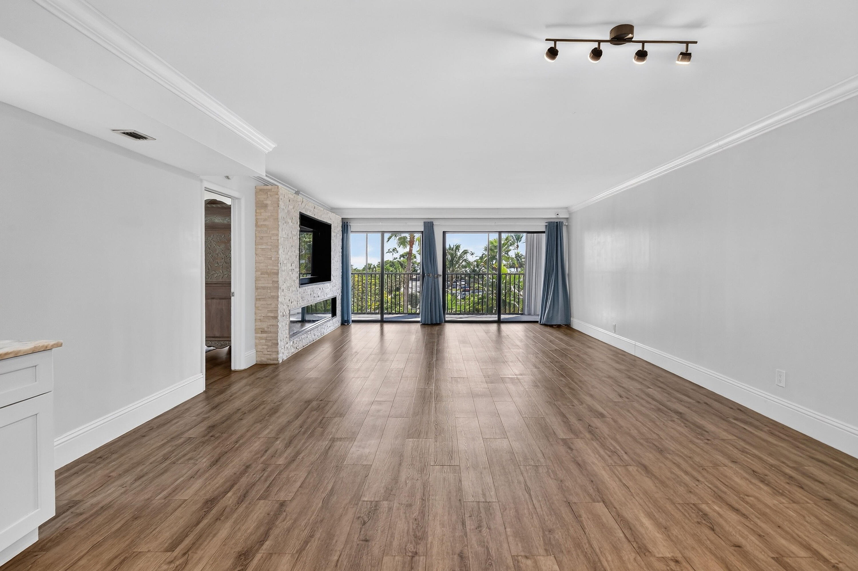 500 Ocean Trail Way 305 Property Photo 18
