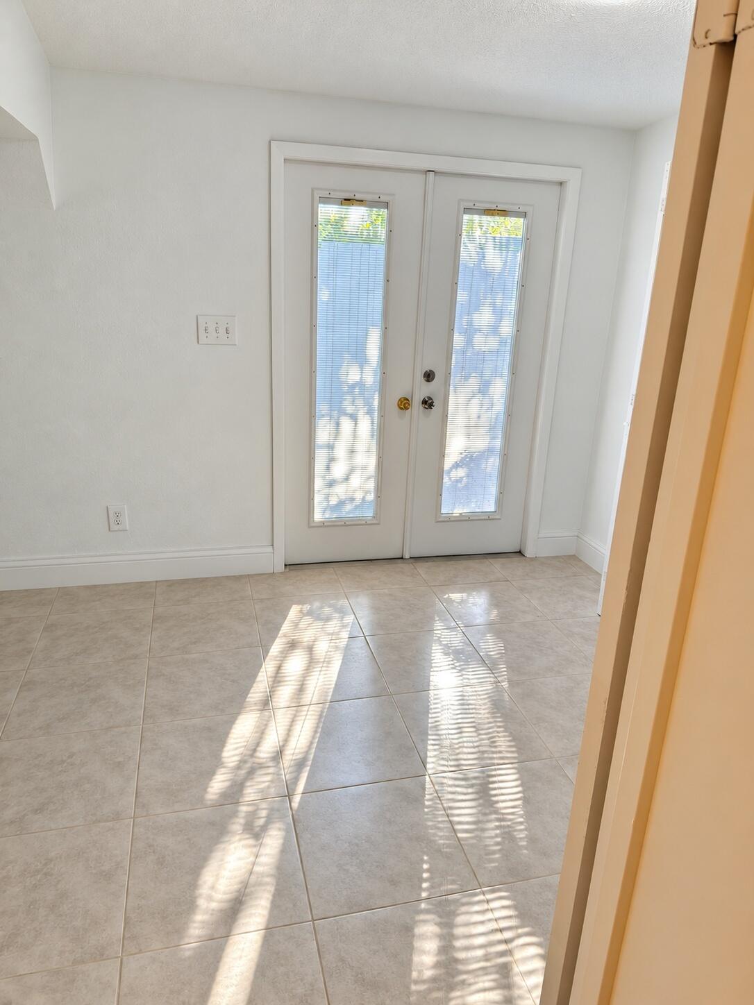 1500 Ne 42nd Court Property Photo 12