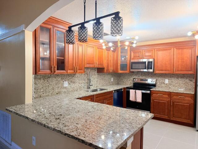 7883 Blairwood Circle S Property Photo 2