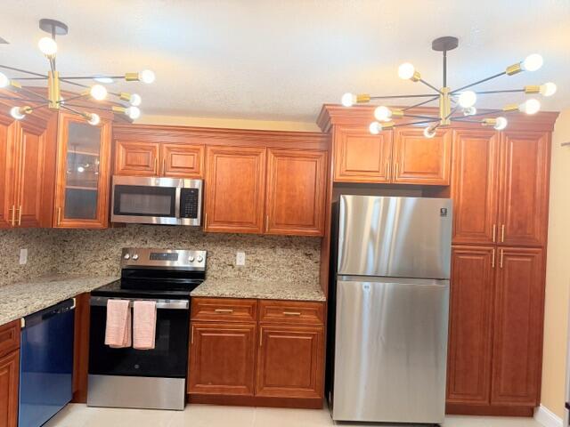 7883 Blairwood Circle S Property Photo 4