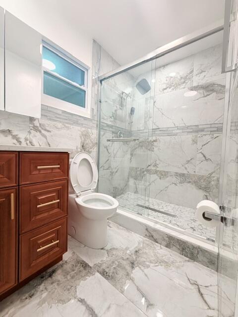 7883 Blairwood Circle S Property Photo 7