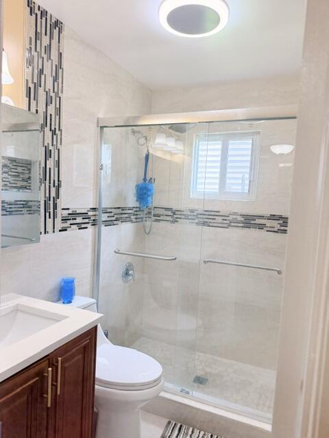 7883 Blairwood Circle S Property Photo 11
