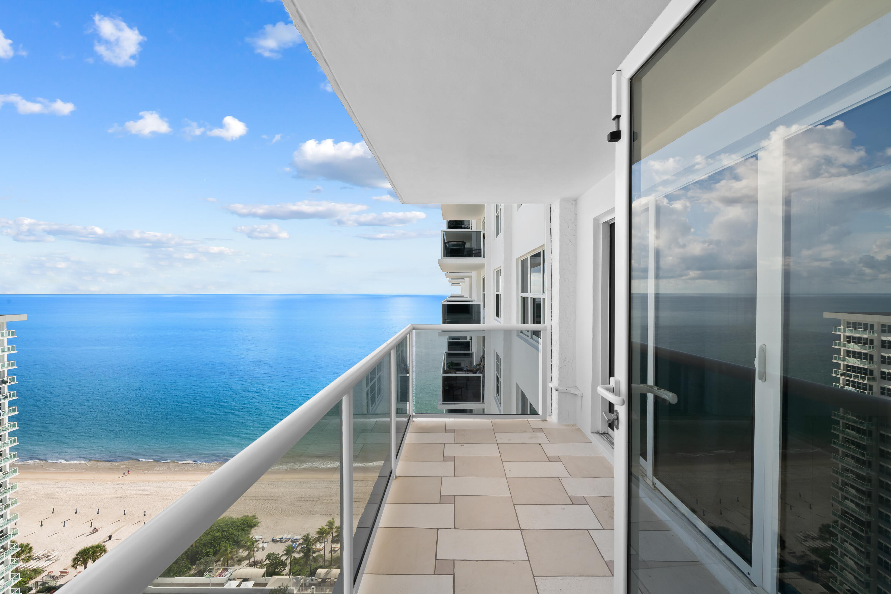 3500 Galt Ocean Drive 2212a Property Photo 1