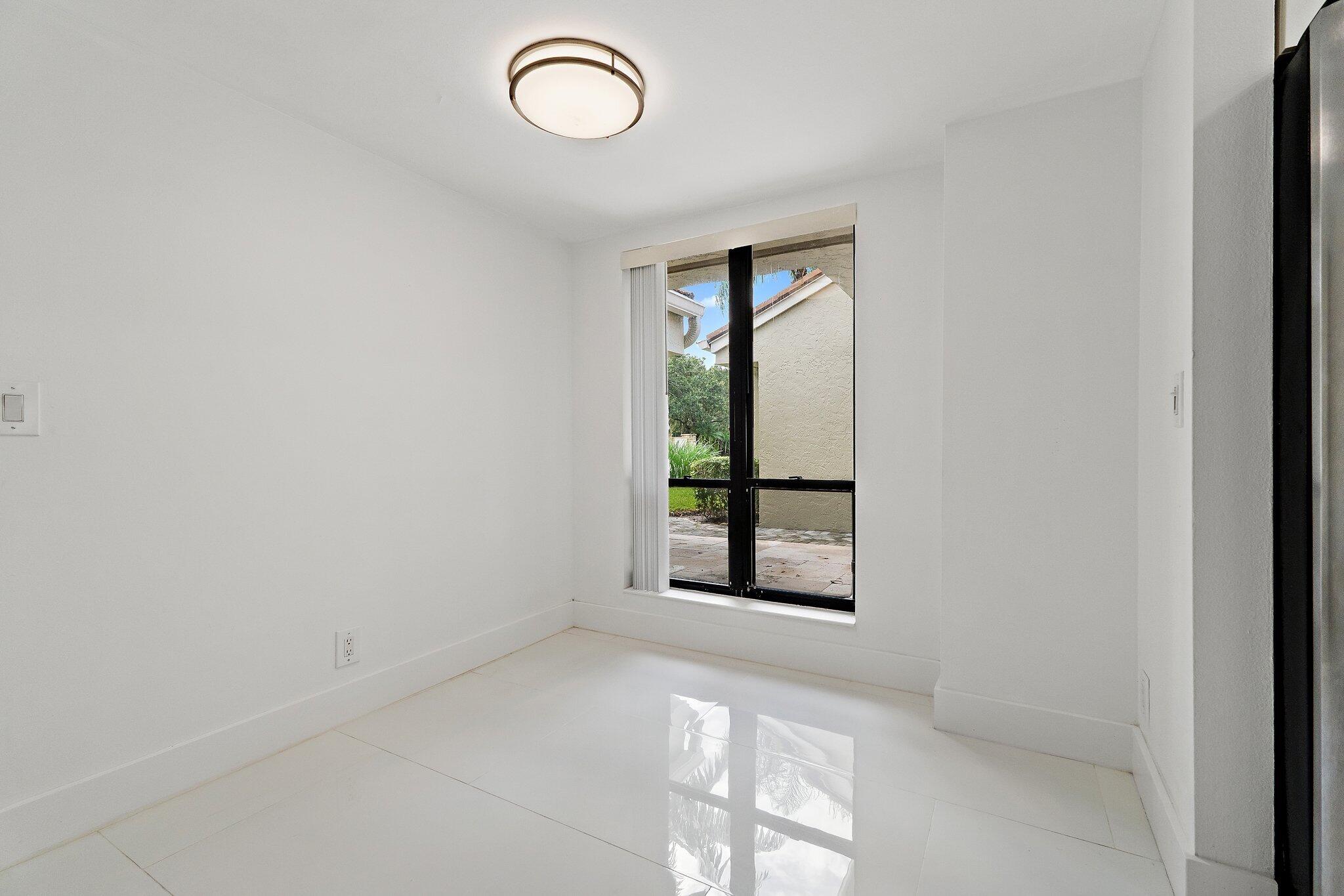 15 Tournament Boulevard Property Photo 21