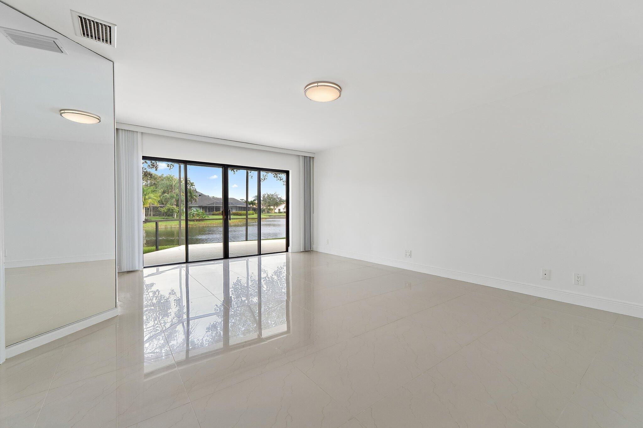 15 Tournament Boulevard Property Photo 29