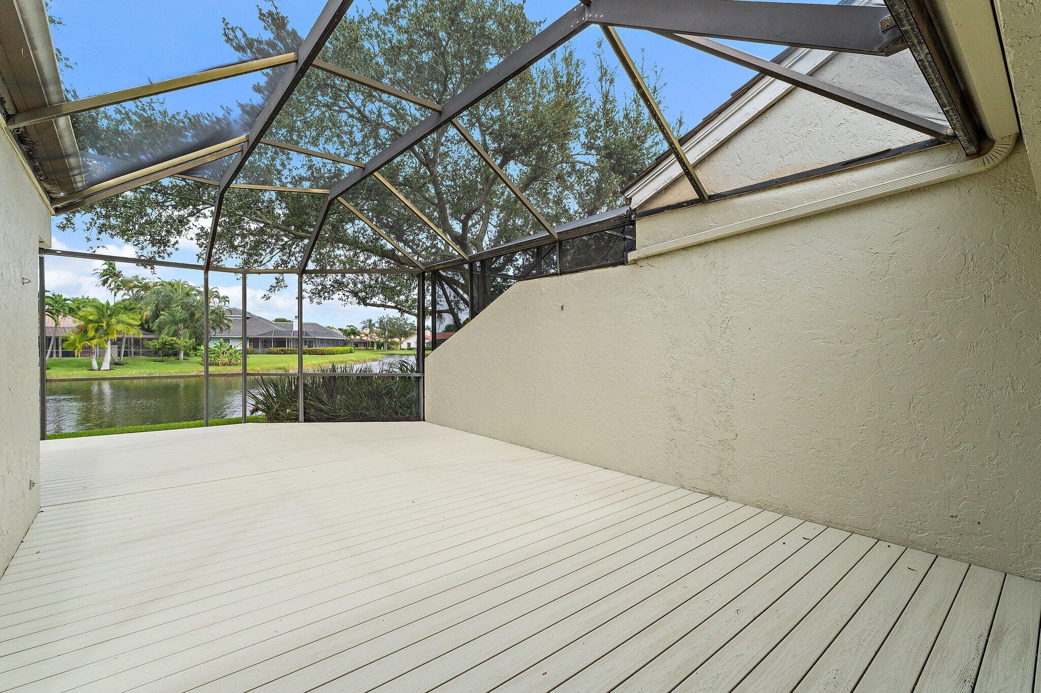 15 Tournament Boulevard Property Photo 39