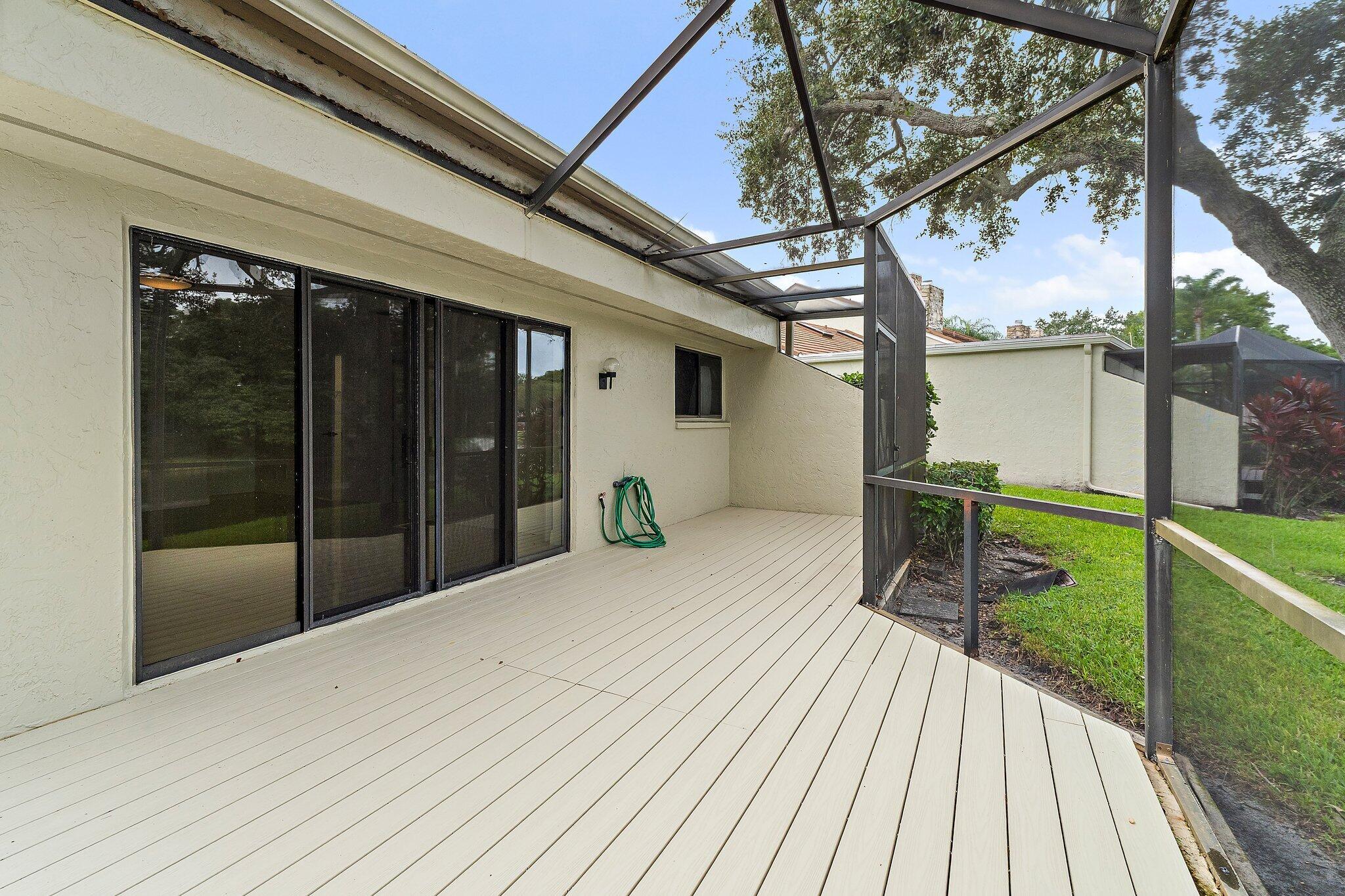 15 Tournament Boulevard Property Photo 41