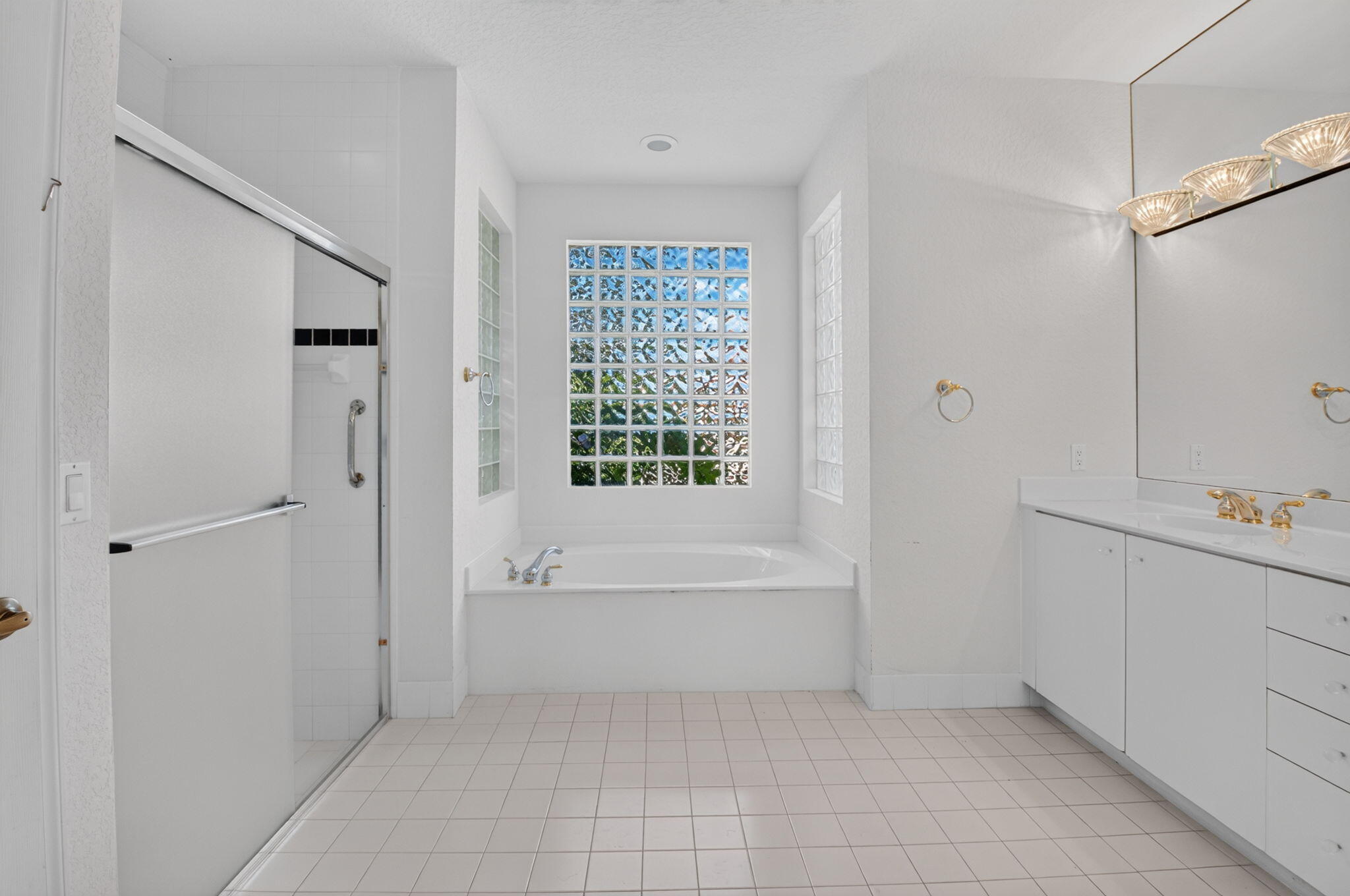 6802 Treves Way Property Photo 21