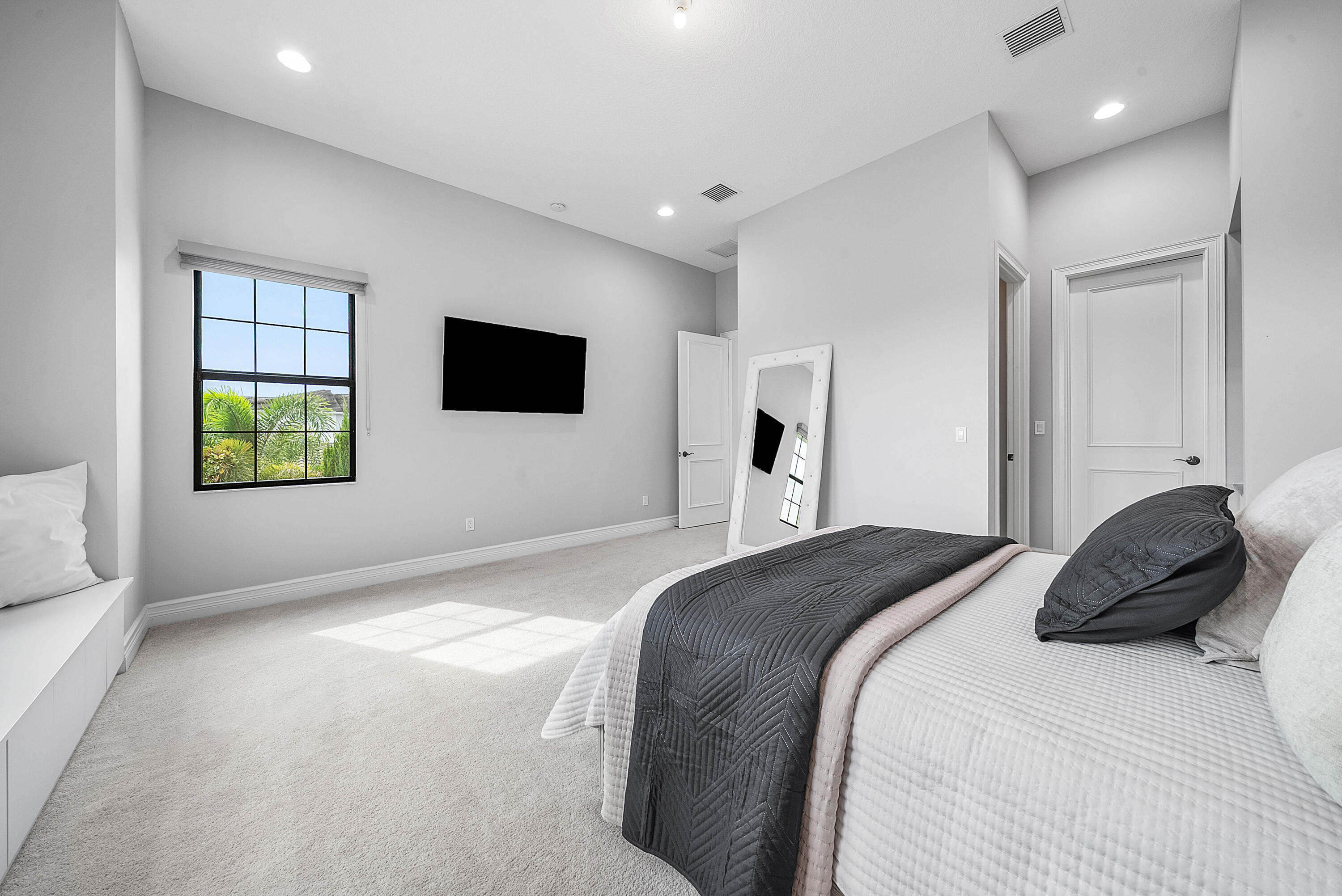 8985 Chauvet Way Property Photo 81