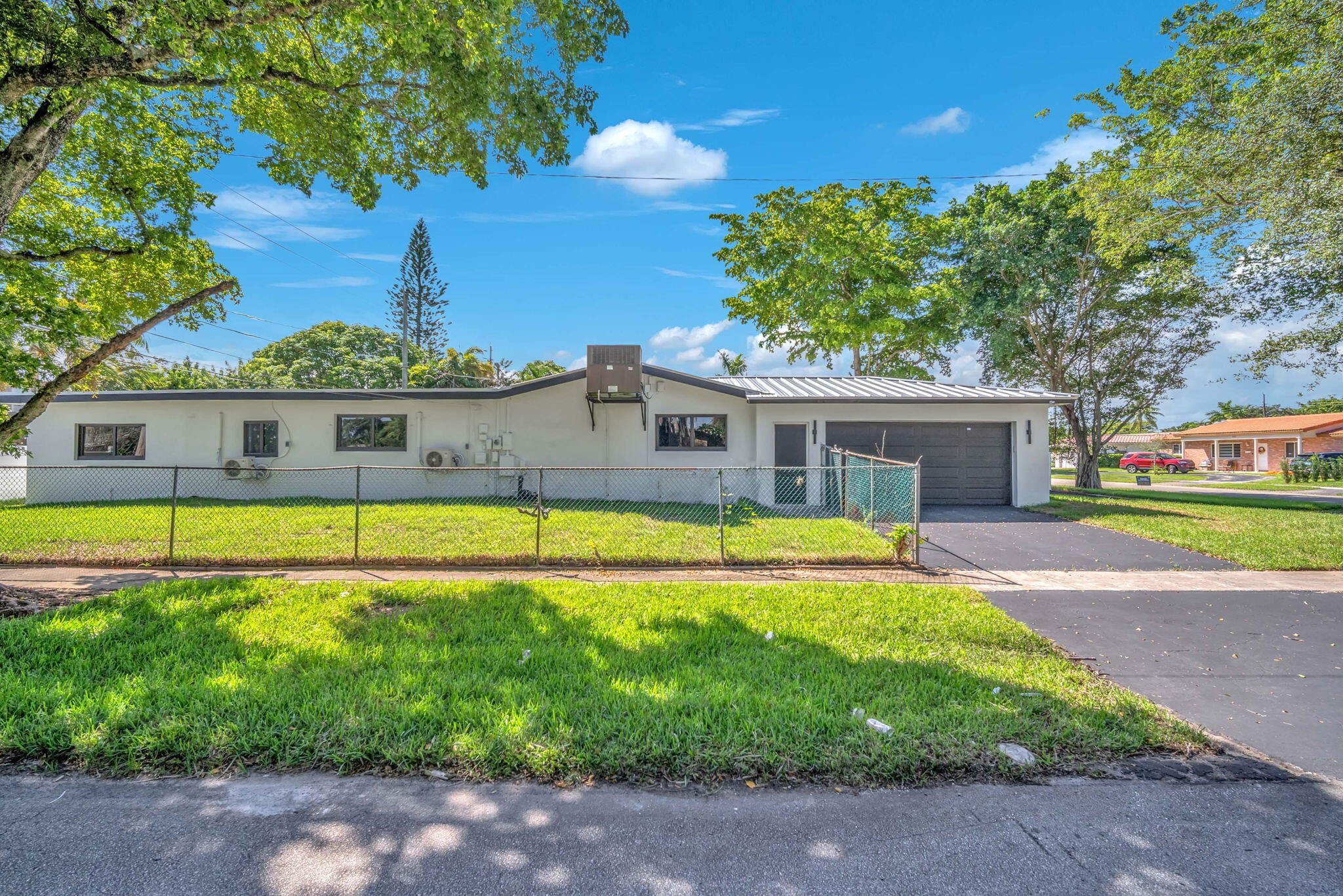 5000 Adams Street Property Photo 1