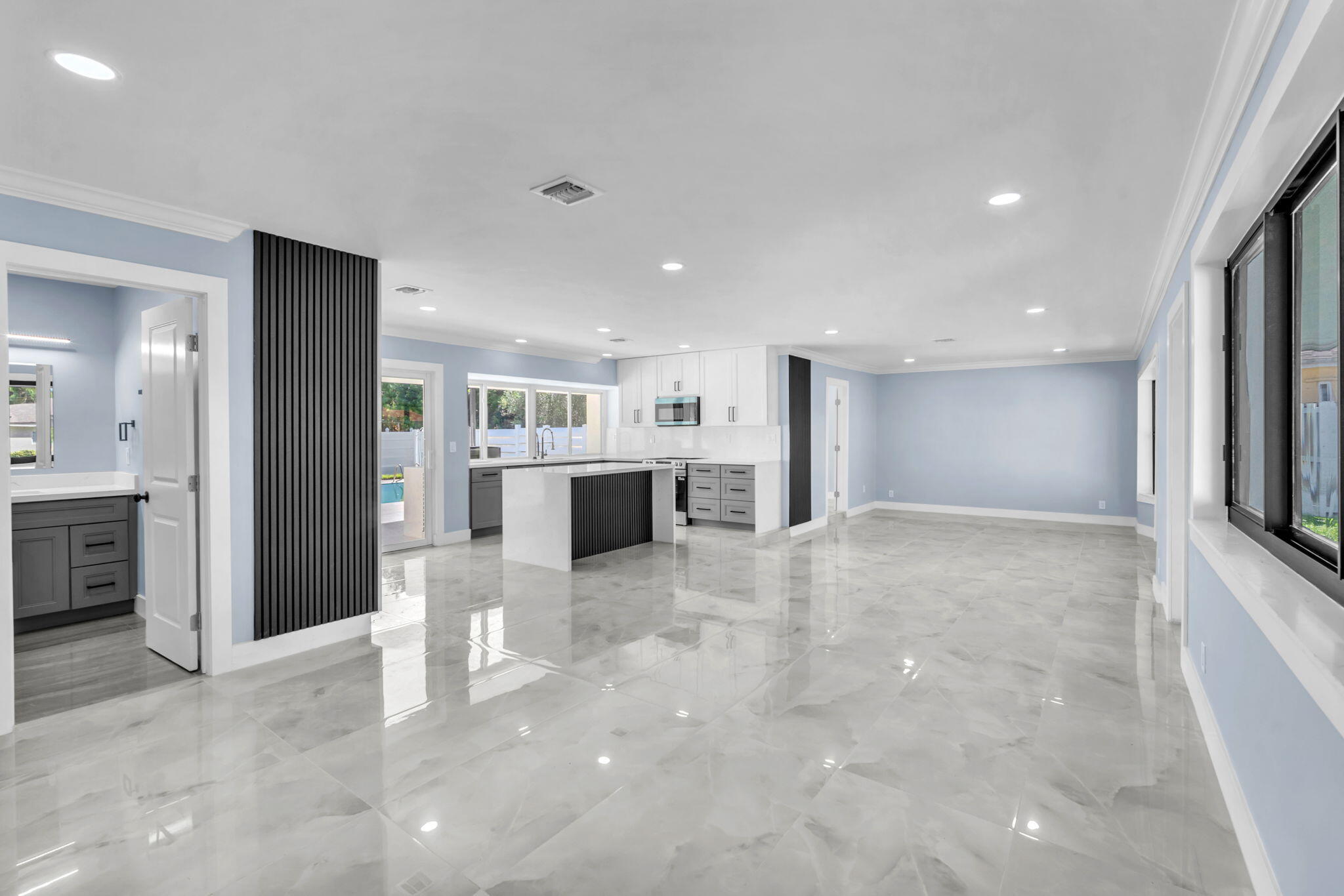 5000 Adams Street Property Photo 16