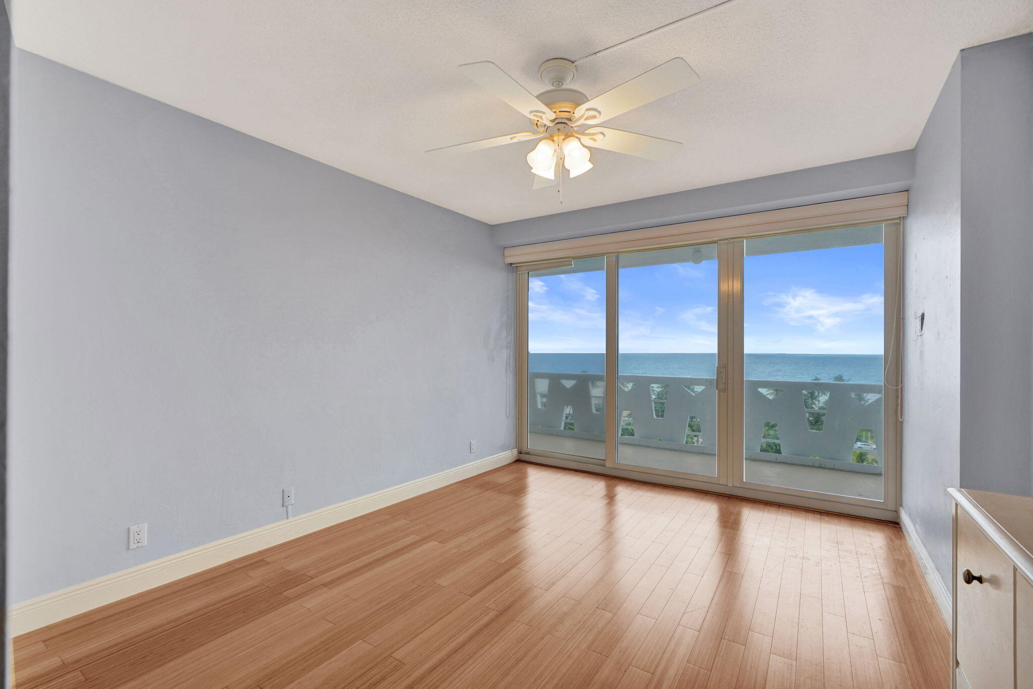 2840 N Ocean Boulevard 801 Property Photo 21