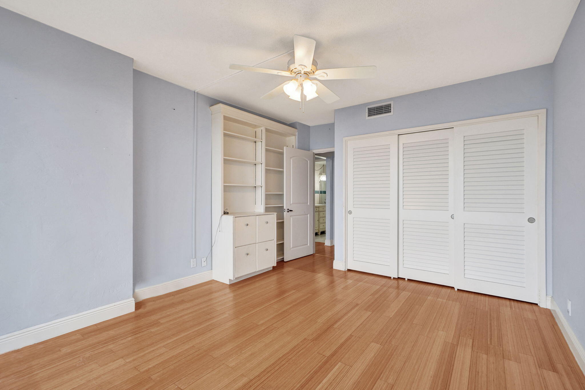 2840 N Ocean Boulevard 801 Property Photo 24