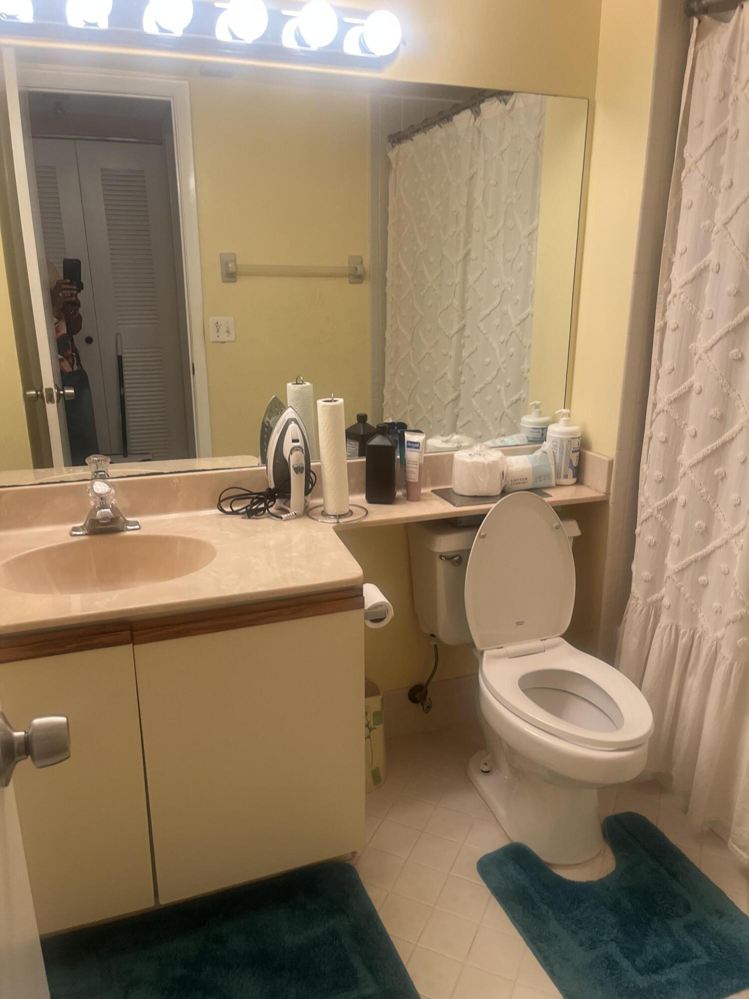 2907 Carambola Circle S 204 Property Photo 3
