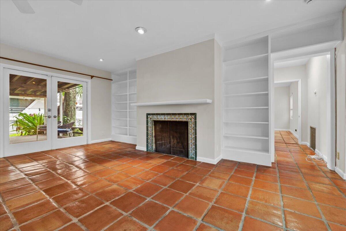 2337 Sw 27th Avenue Property Photo 13
