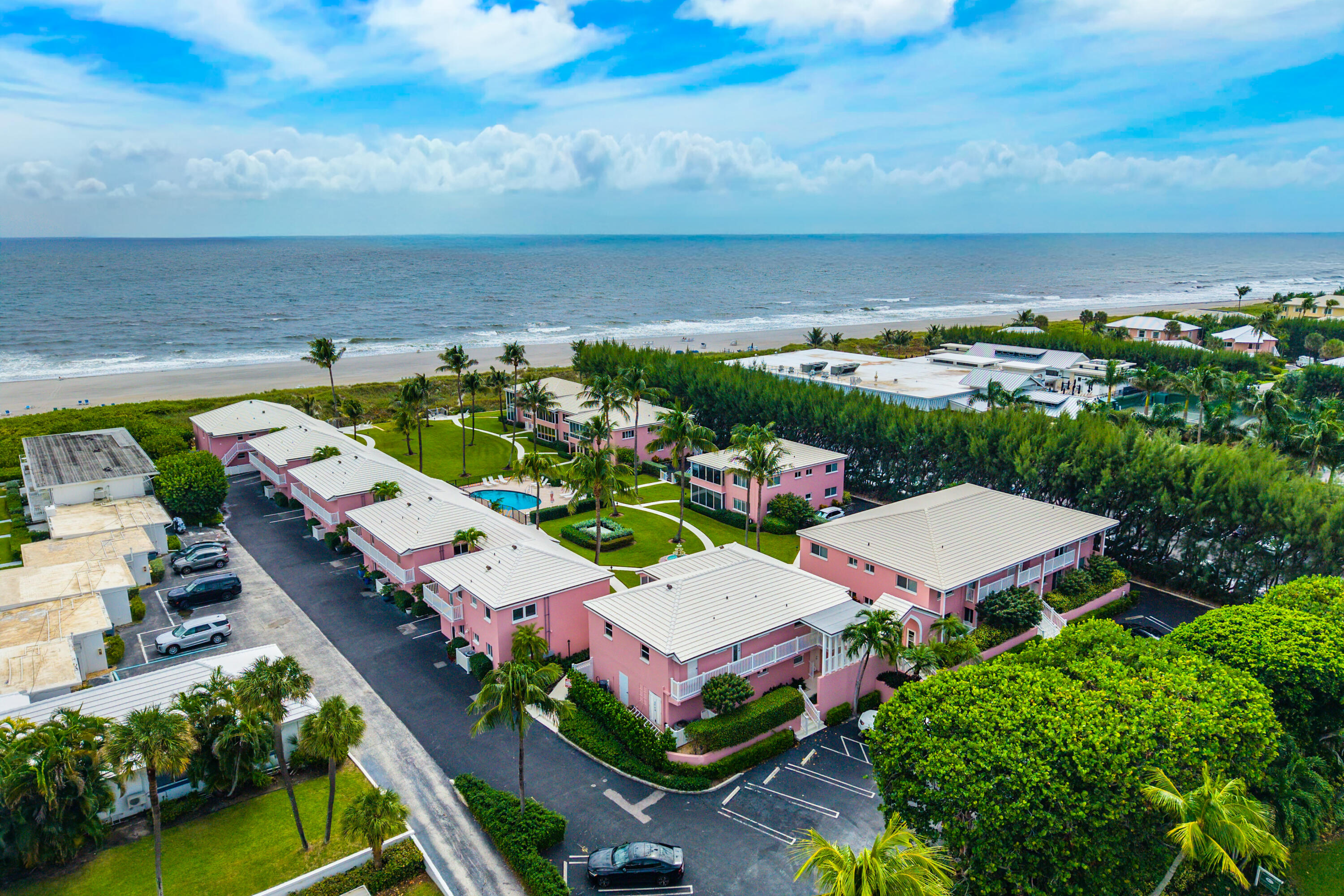 1877 S Ocean Boulevard 10 Property Photo 2