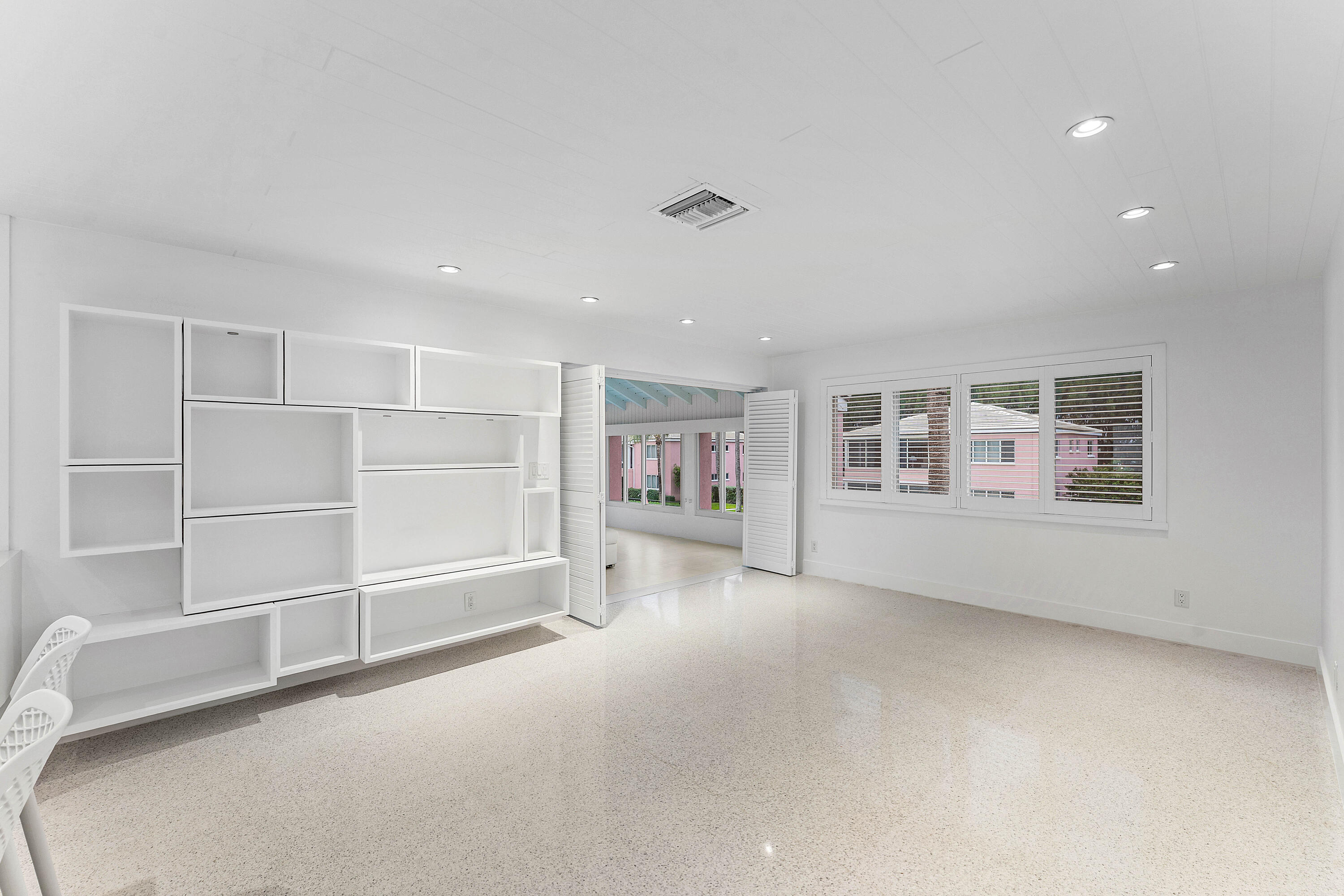 1877 S Ocean Boulevard 10 Property Photo 14