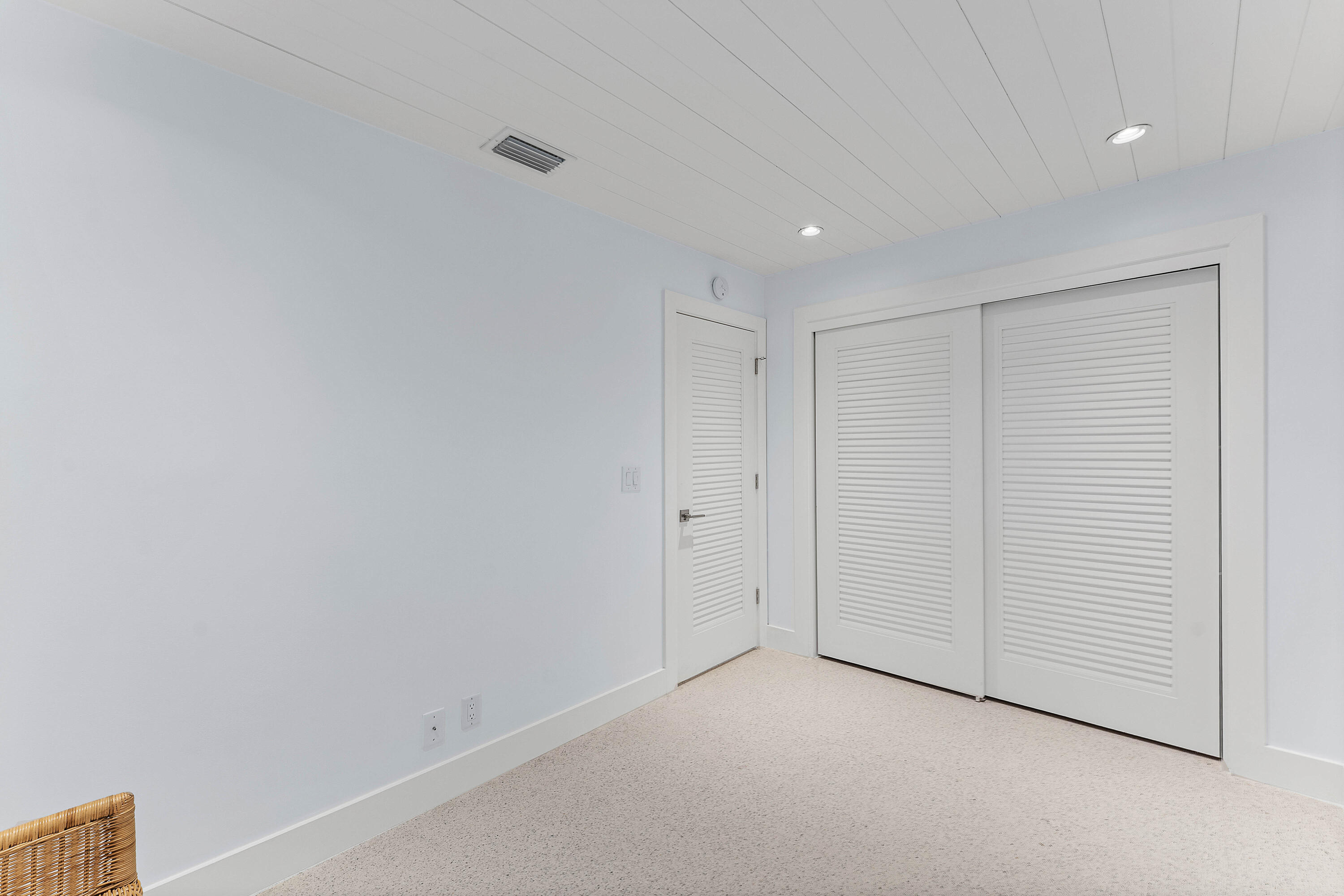 1877 S Ocean Boulevard 10 Property Photo 25