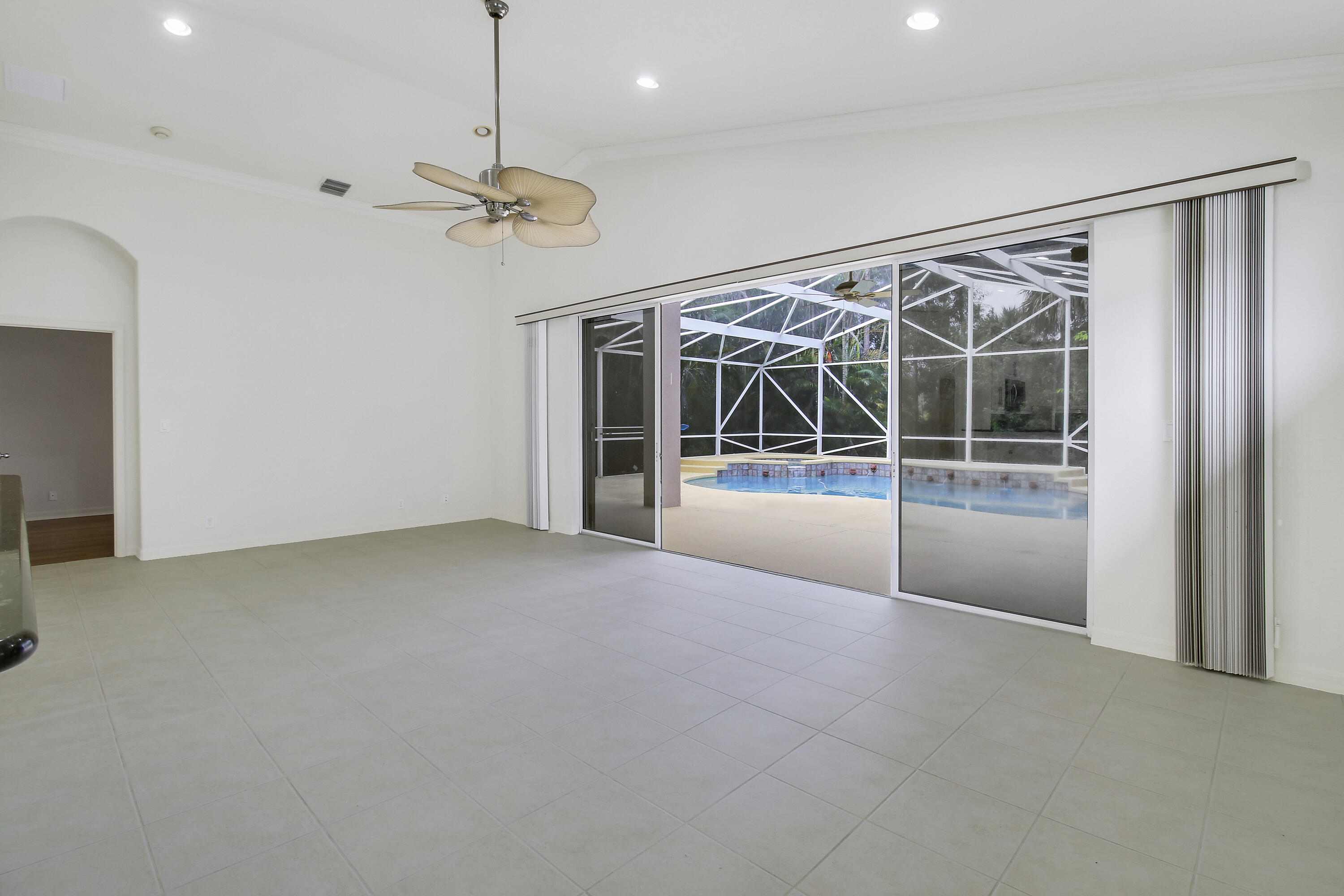 6815 Se Twin Oaks Circle Property Photo 14