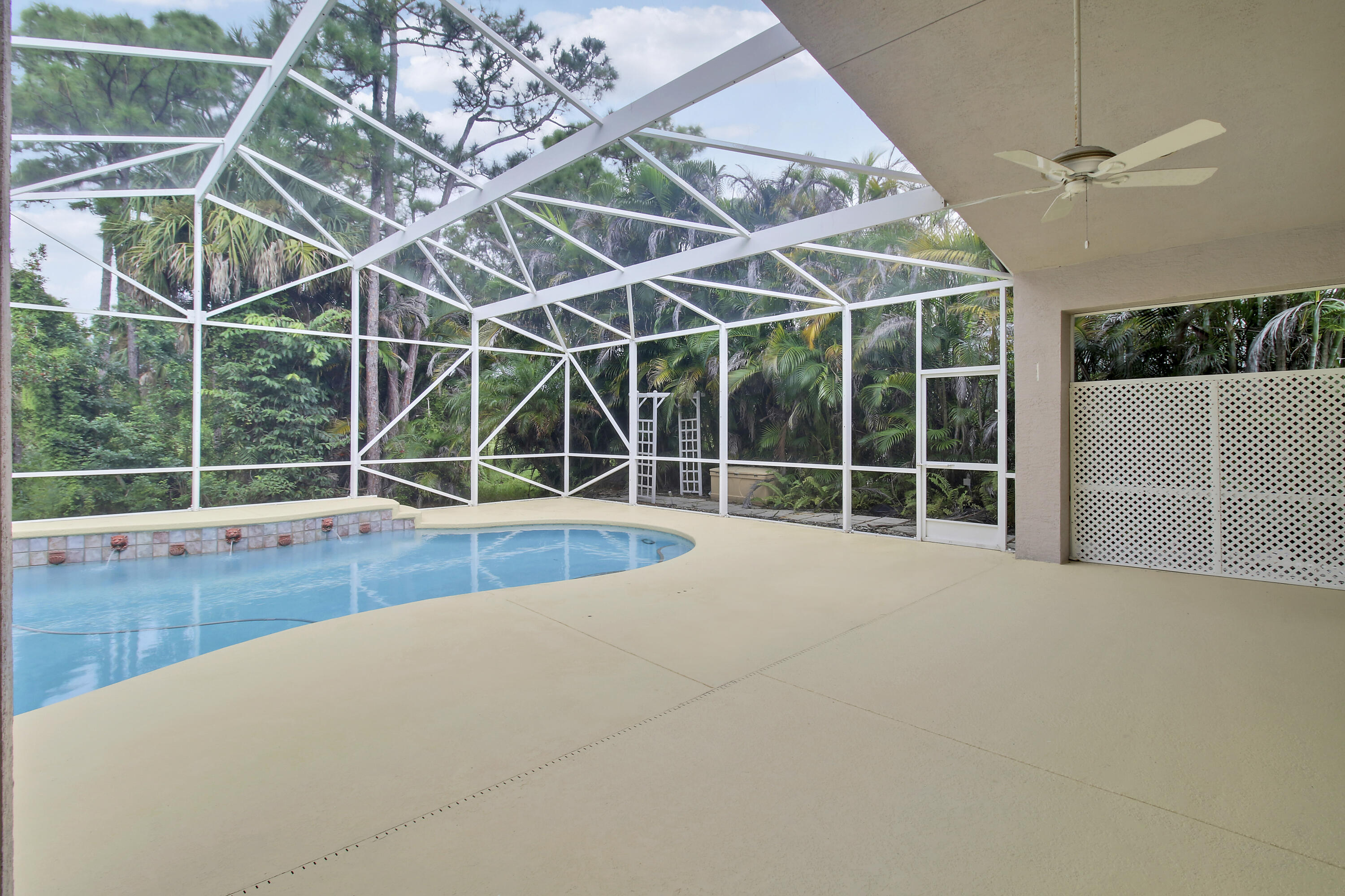 6815 Se Twin Oaks Circle Property Photo 16