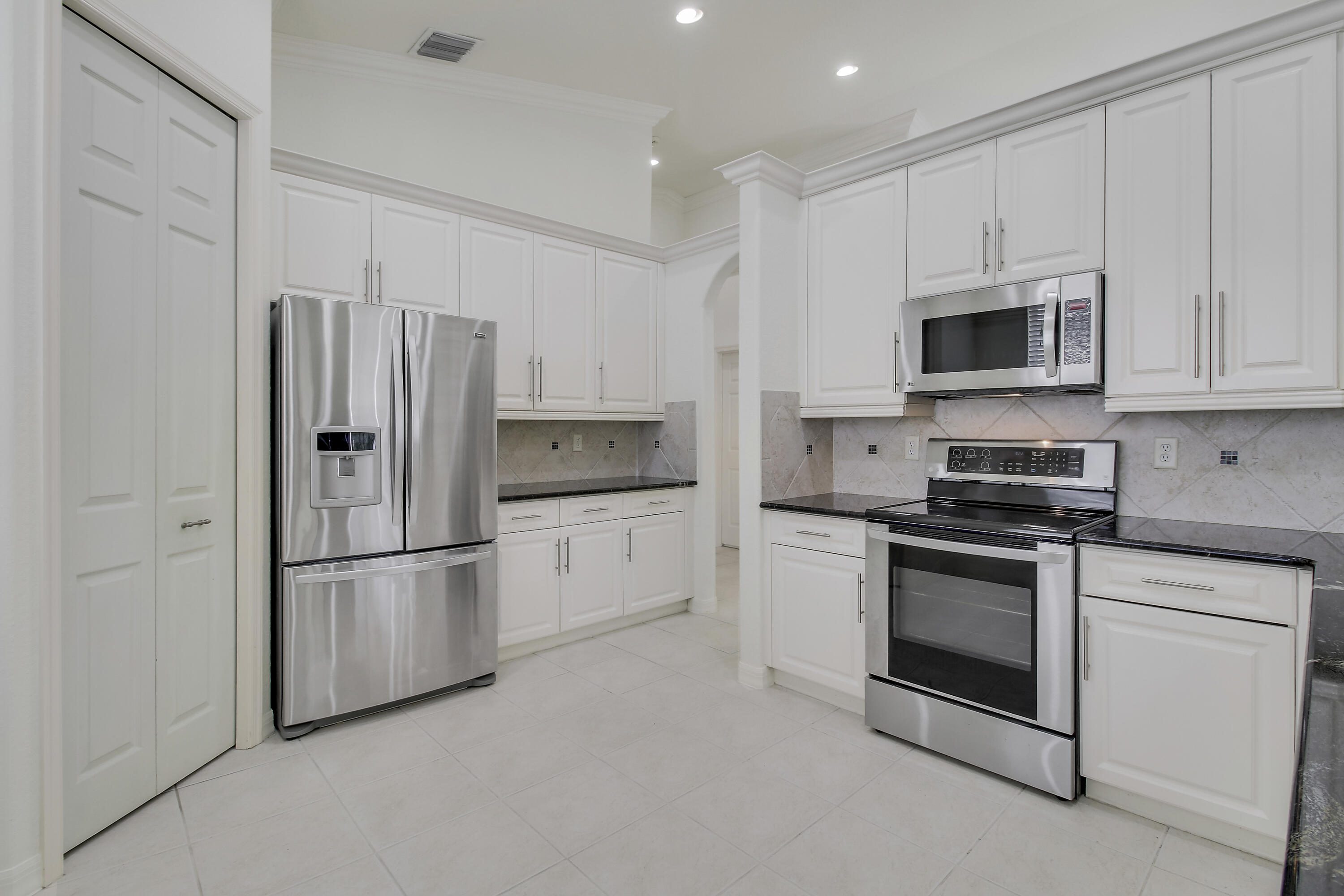 6815 Se Twin Oaks Circle Property Photo 17