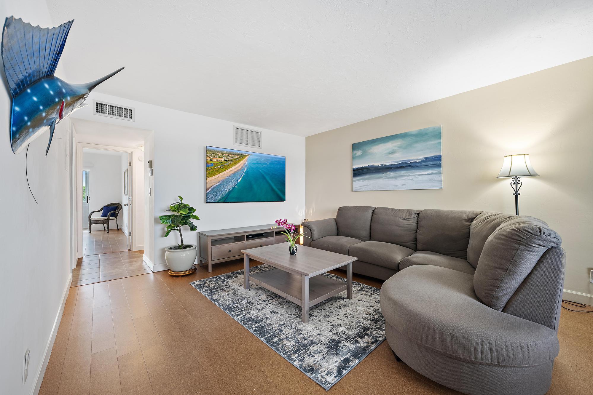 2381 Sunset Avenue 306 Property Photo 1