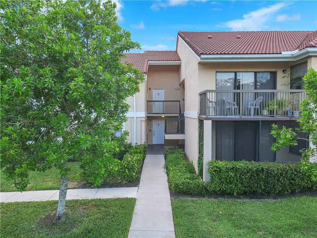 5681 Riverside Drive 101a6 Property Photo 2