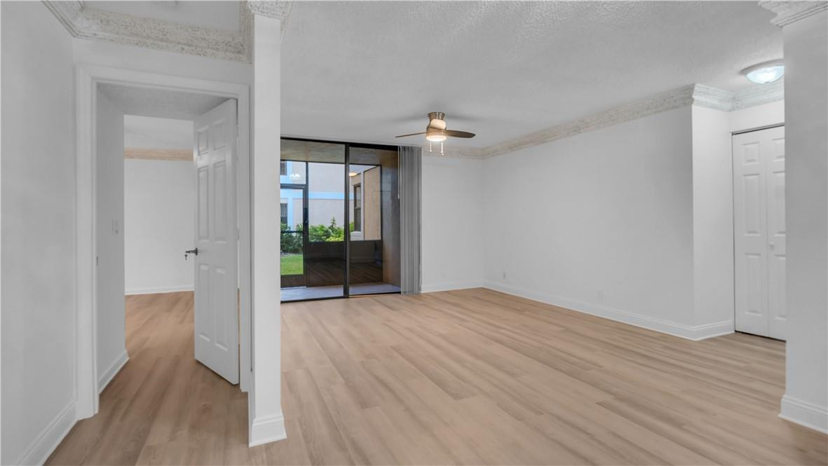 5681 Riverside Drive 101a6 Property Photo 11