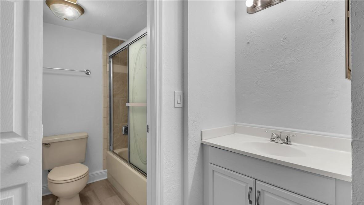 5681 Riverside Drive 101a6 Property Photo 16