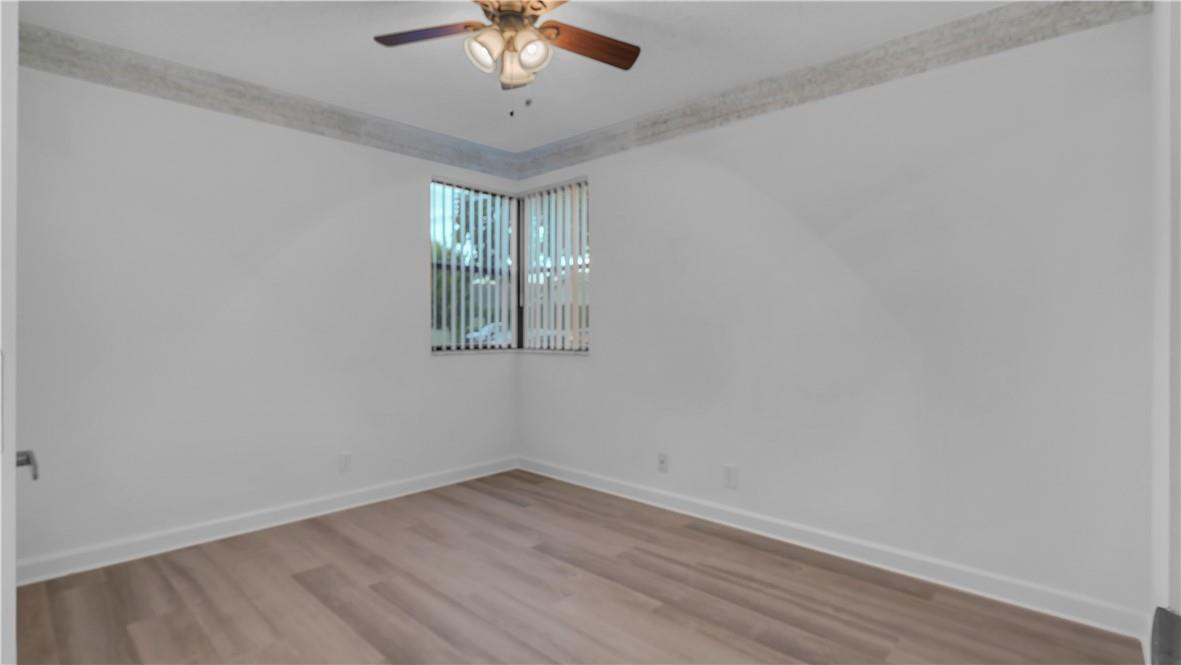 5681 Riverside Drive 101a6 Property Photo 17