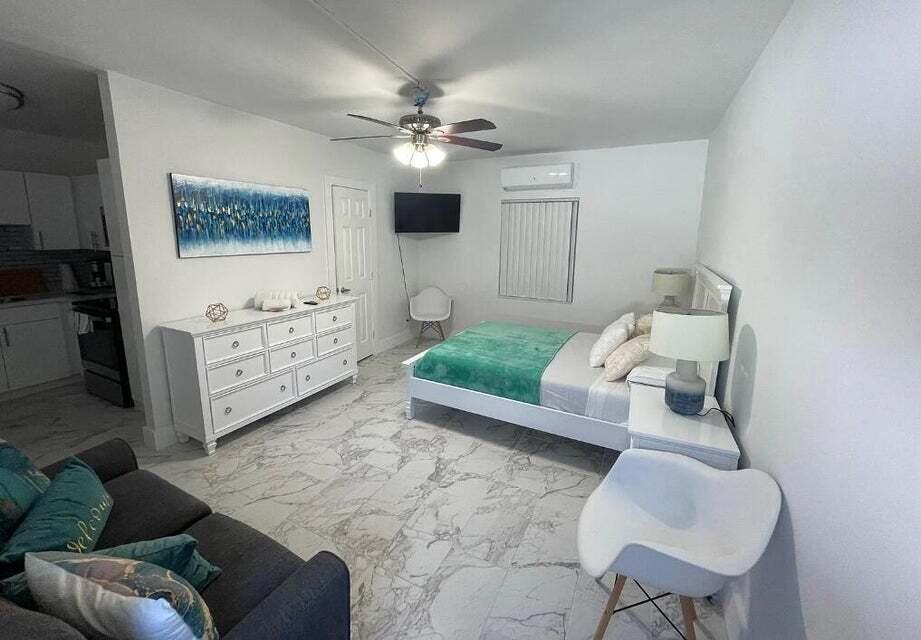 201 S Ocean Boulevard 7 Property Photo 4