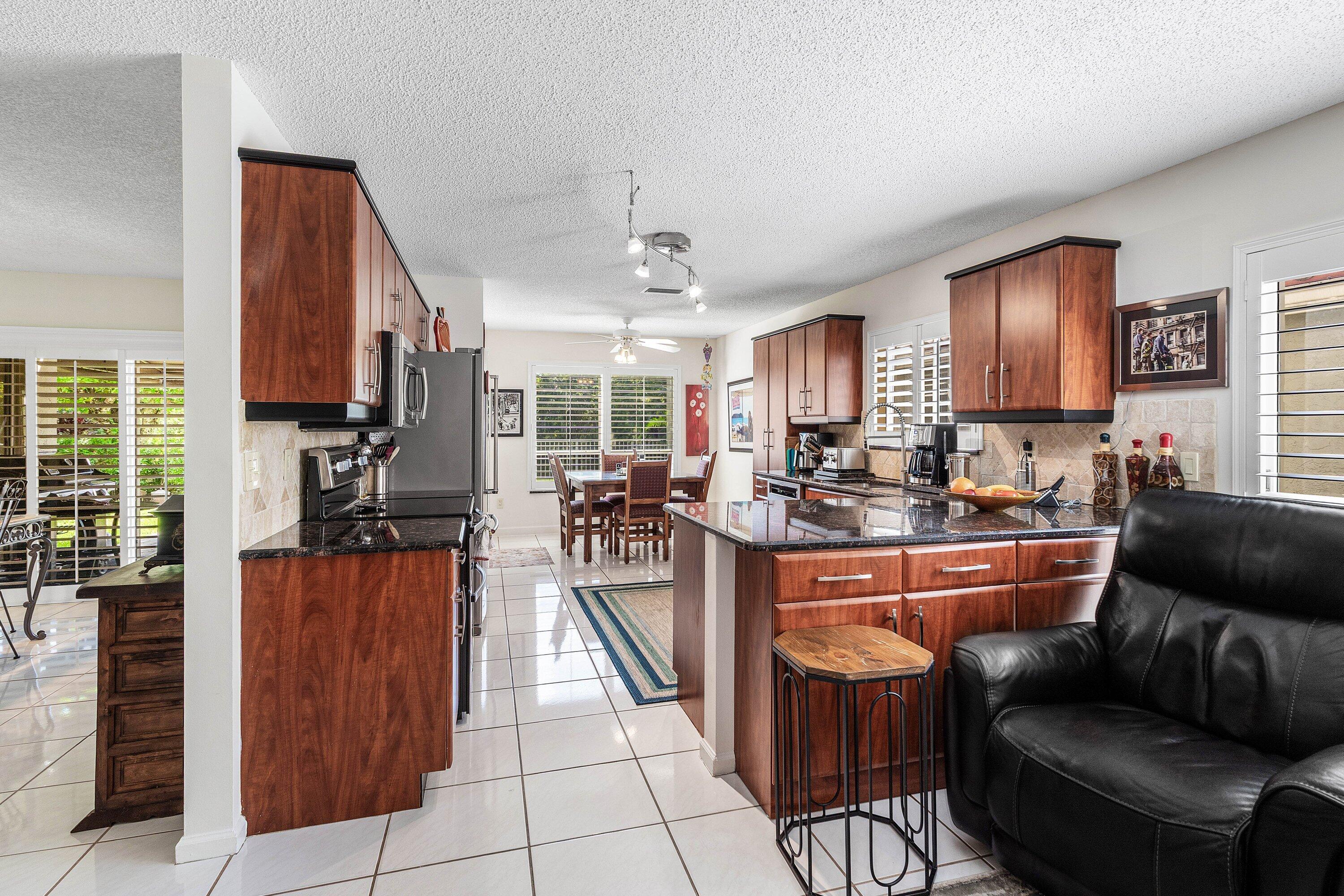 10378 Buena Ventura Drive Property Photo 15