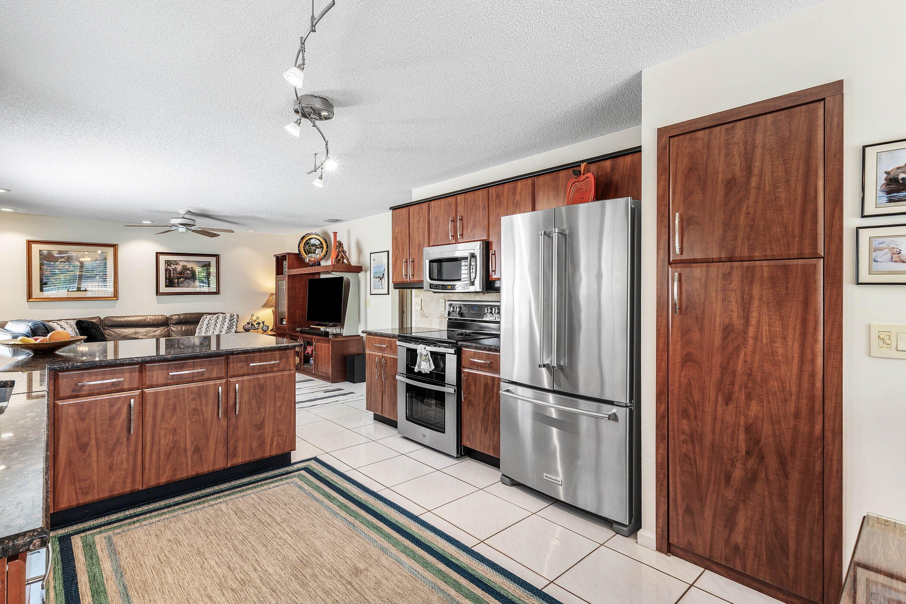 10378 Buena Ventura Drive Property Photo 19