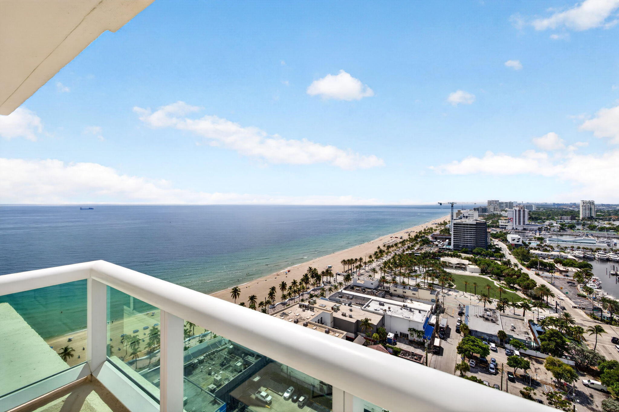 101 S Fort Lauderdale Beach Boulevard 2407 Property Photo 2