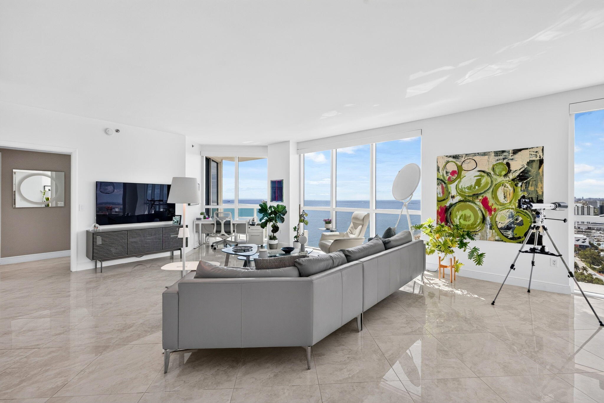 101 S Fort Lauderdale Beach Boulevard 2407 Property Photo 8