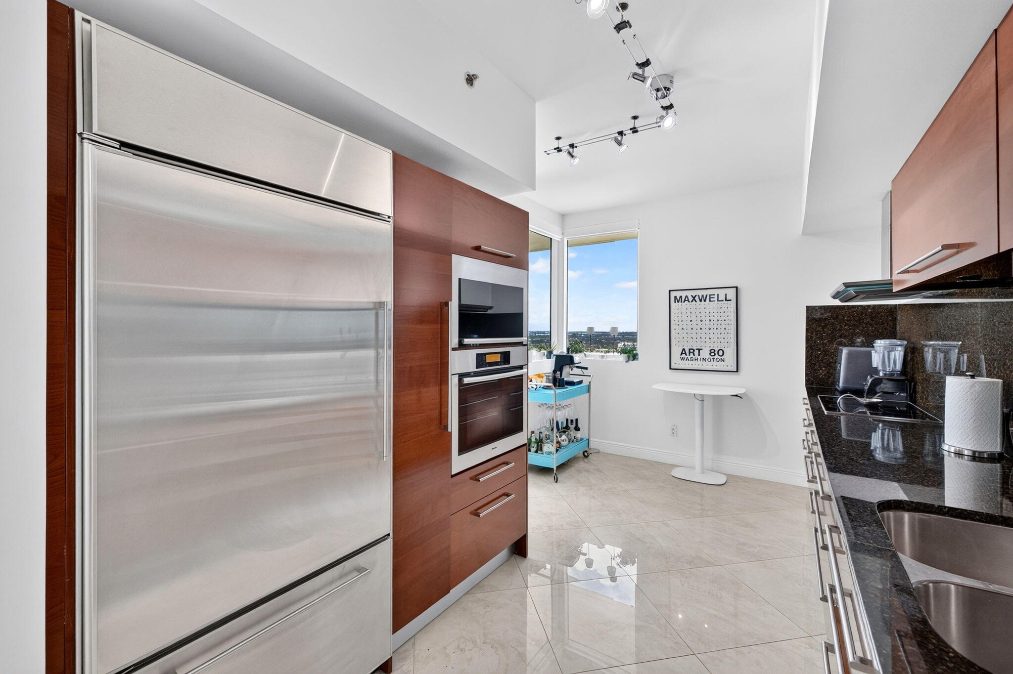 101 S Fort Lauderdale Beach Boulevard 2407 Property Photo 34