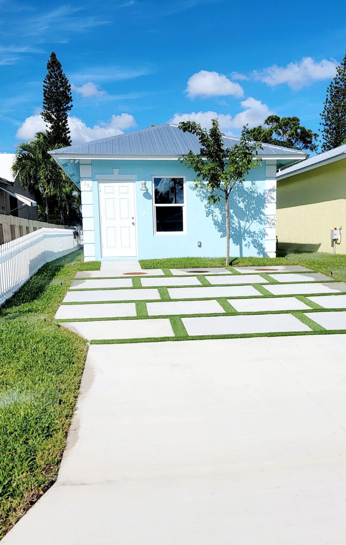 4595 Cambridge Street Property Photo 1