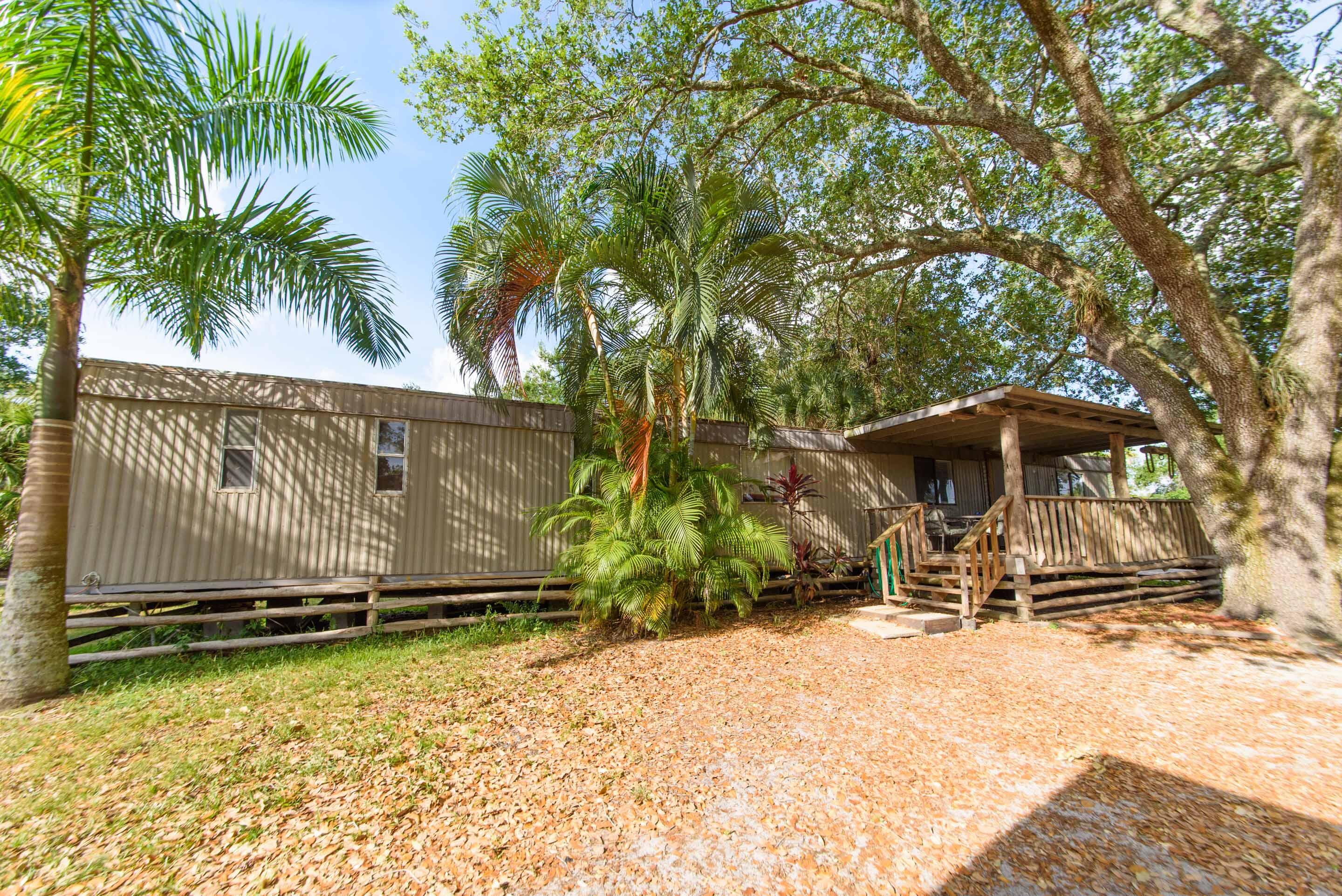 2833 F Road Property Photo 16
