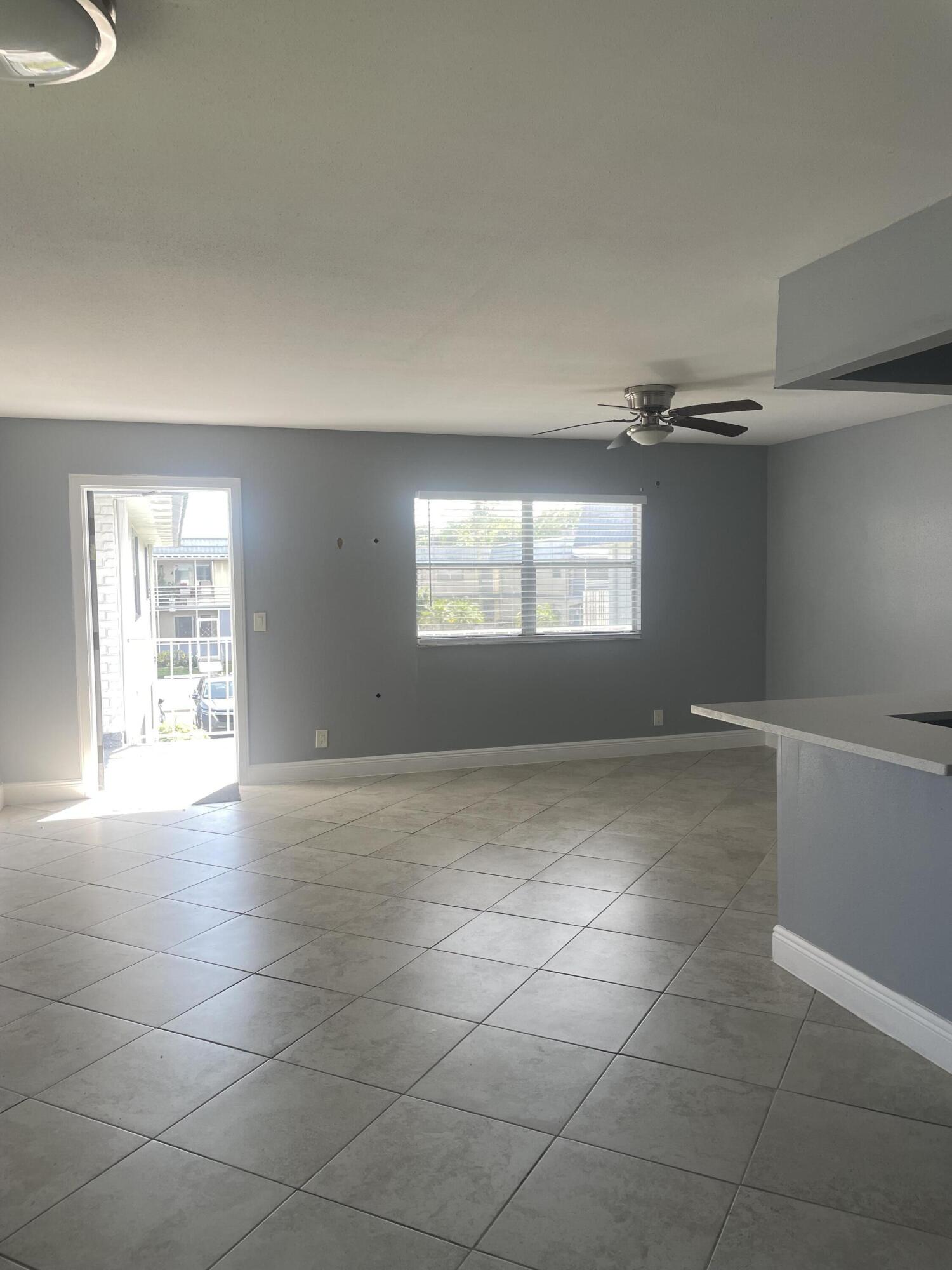 523 Brittany K Property Photo 5