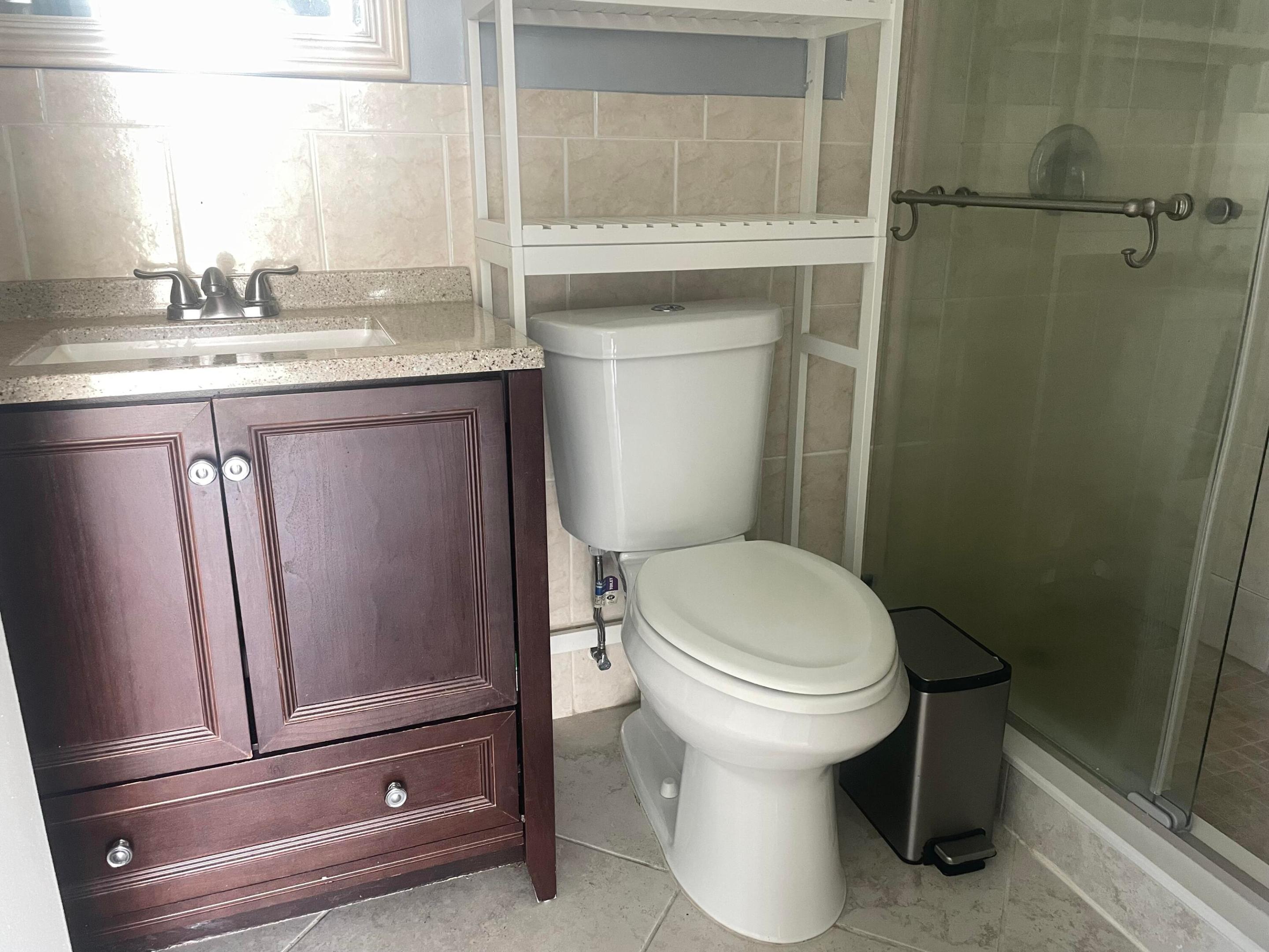 523 Brittany K Property Photo 10