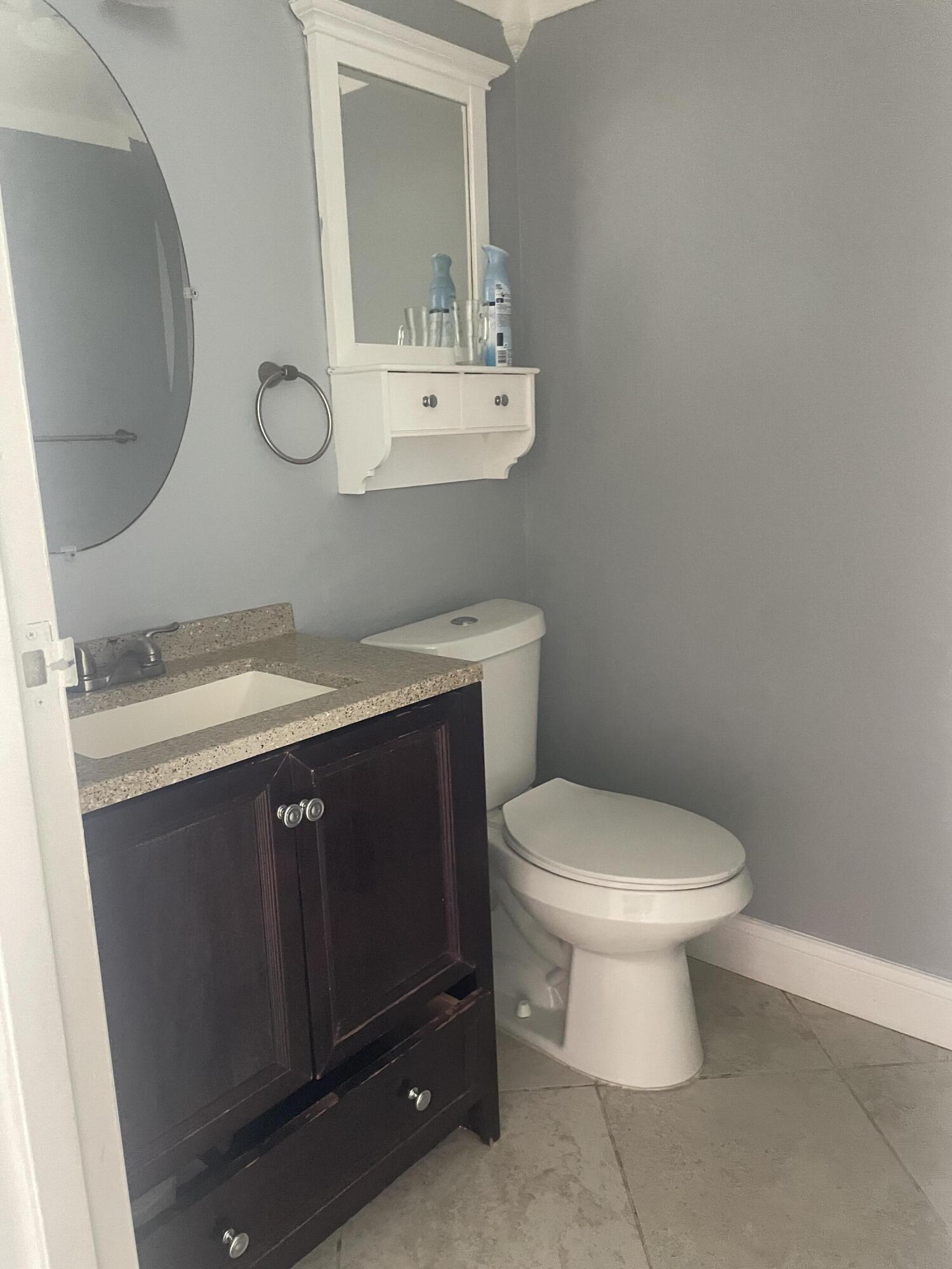 523 Brittany K Property Photo 12
