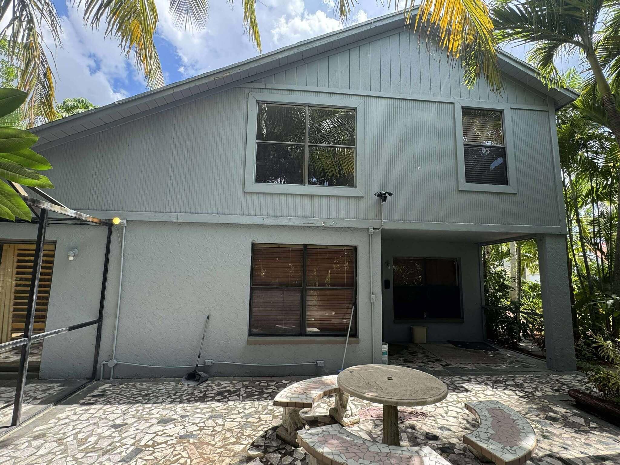 5065 Willow Pond Road W Property Photo 15