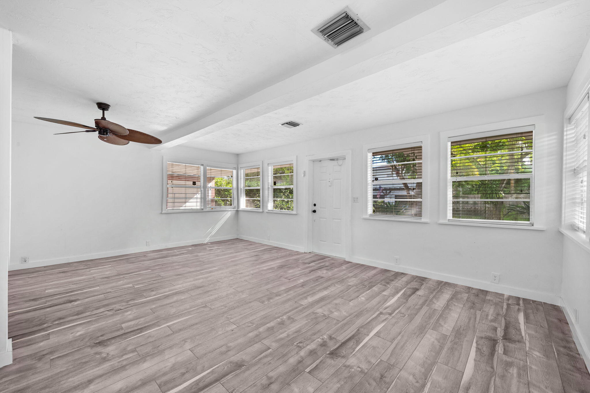 315 Sw 9th Avenue Property Photo 6