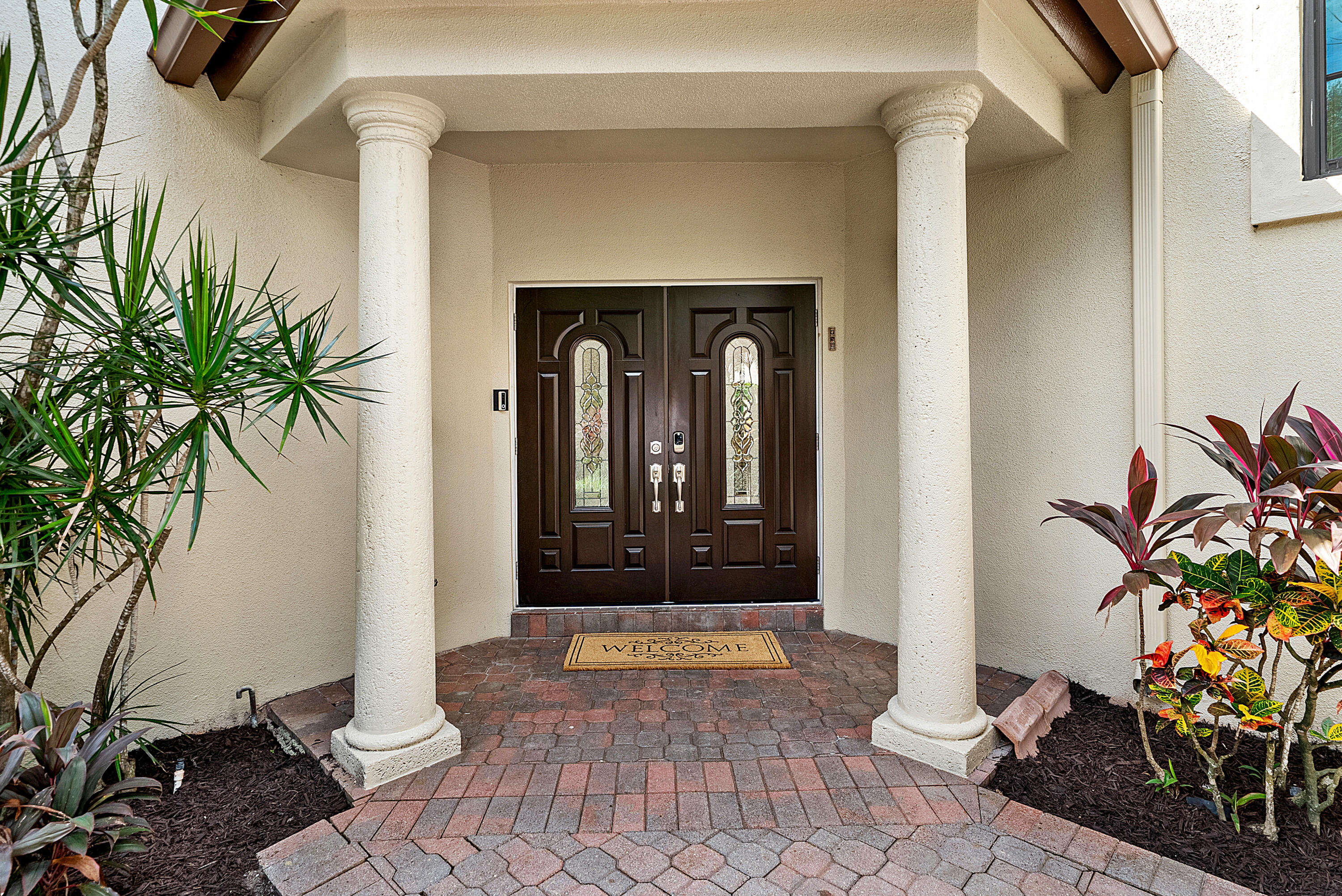 23260 Mirabella Circle N Property Photo 3