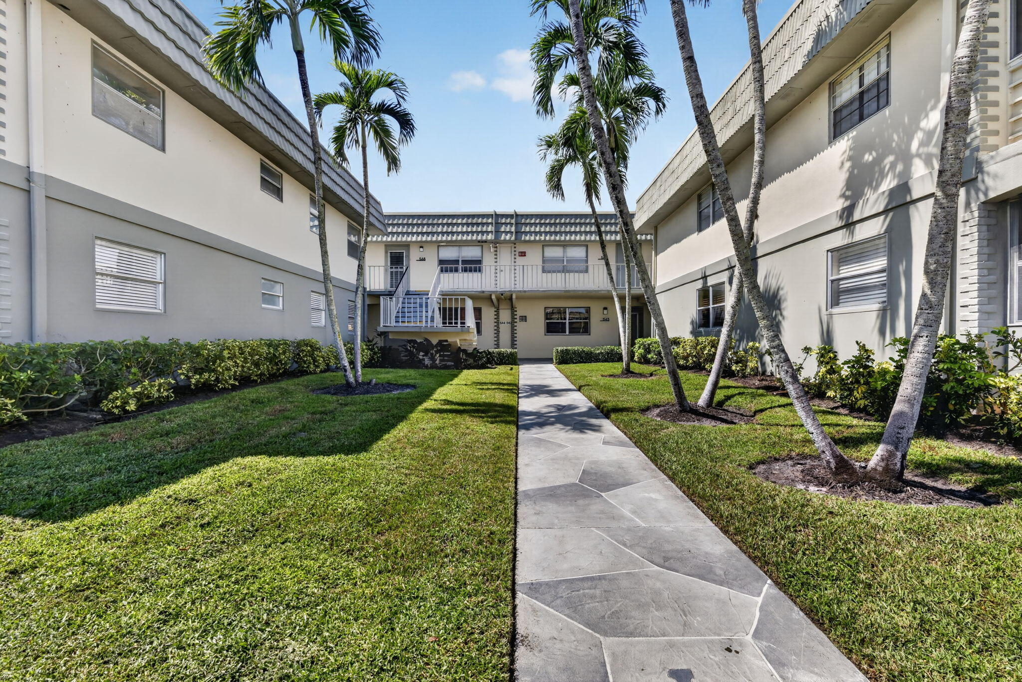 542 Monaco Way Property Photo 1