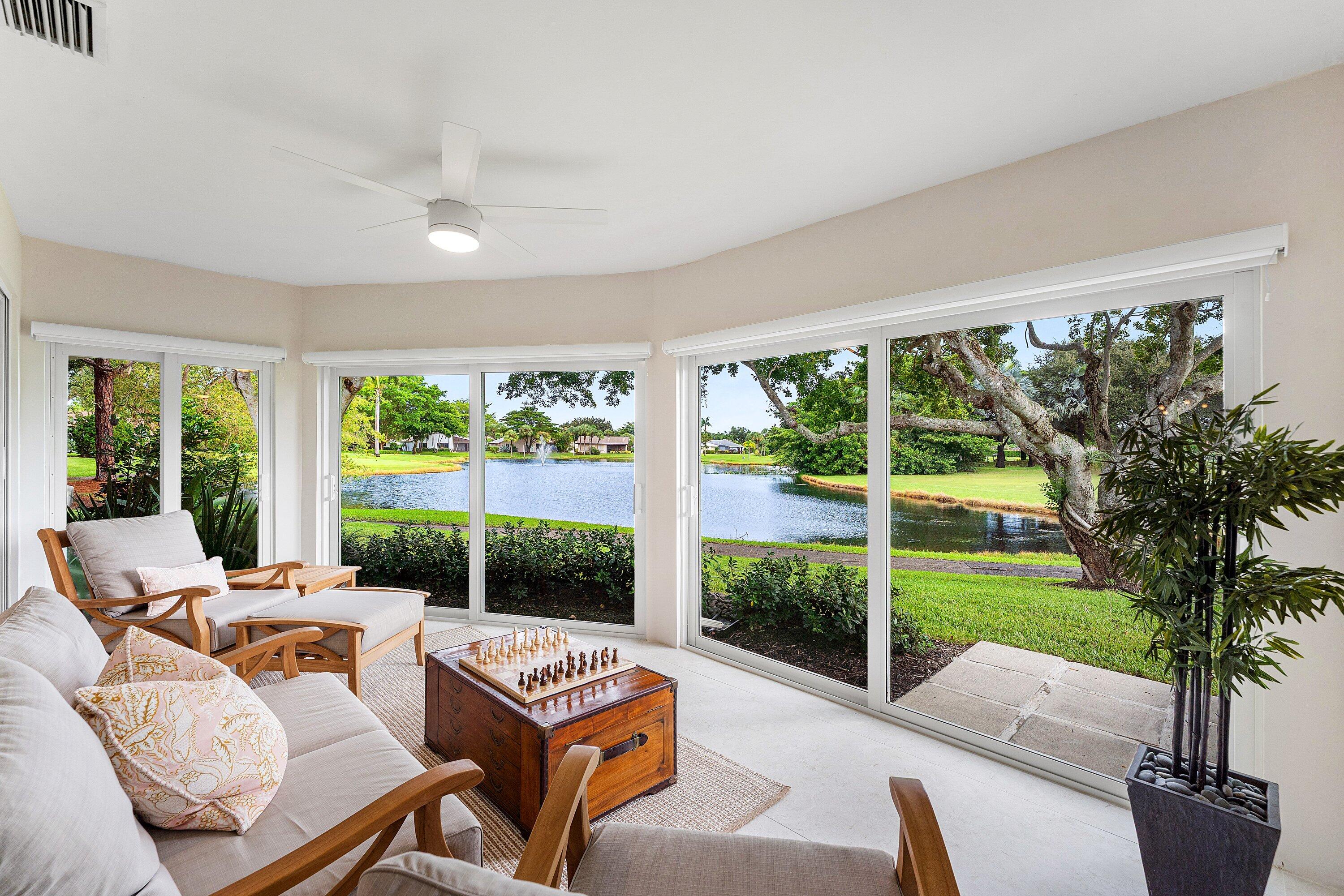 5571 Sugar Mill Court Property Photo 2