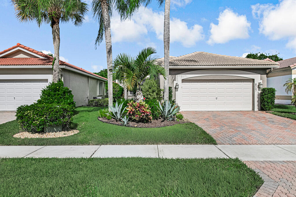 8067 Bellafiore Way Property Photo 36