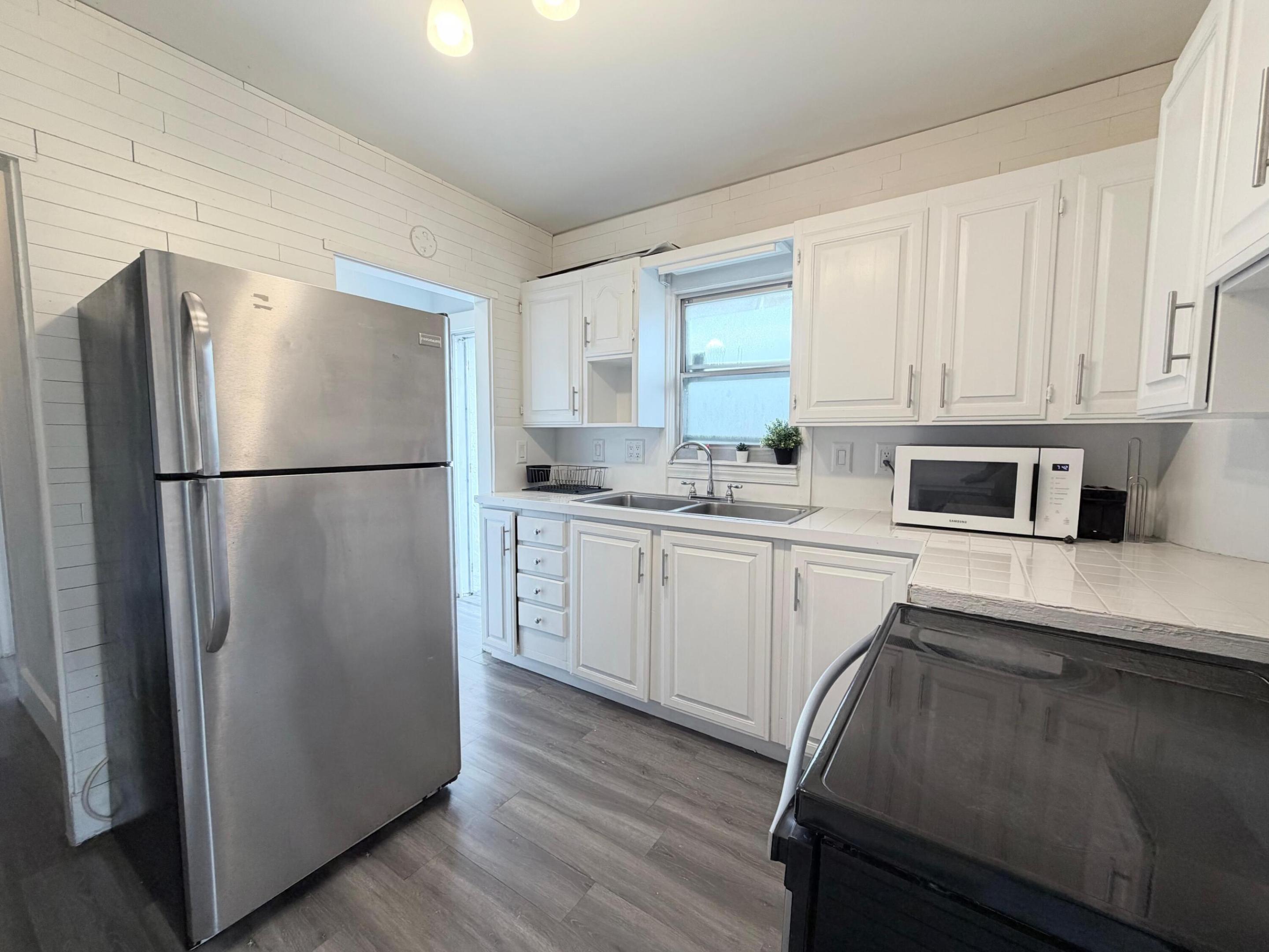 520 Hampton Road Property Photo 1