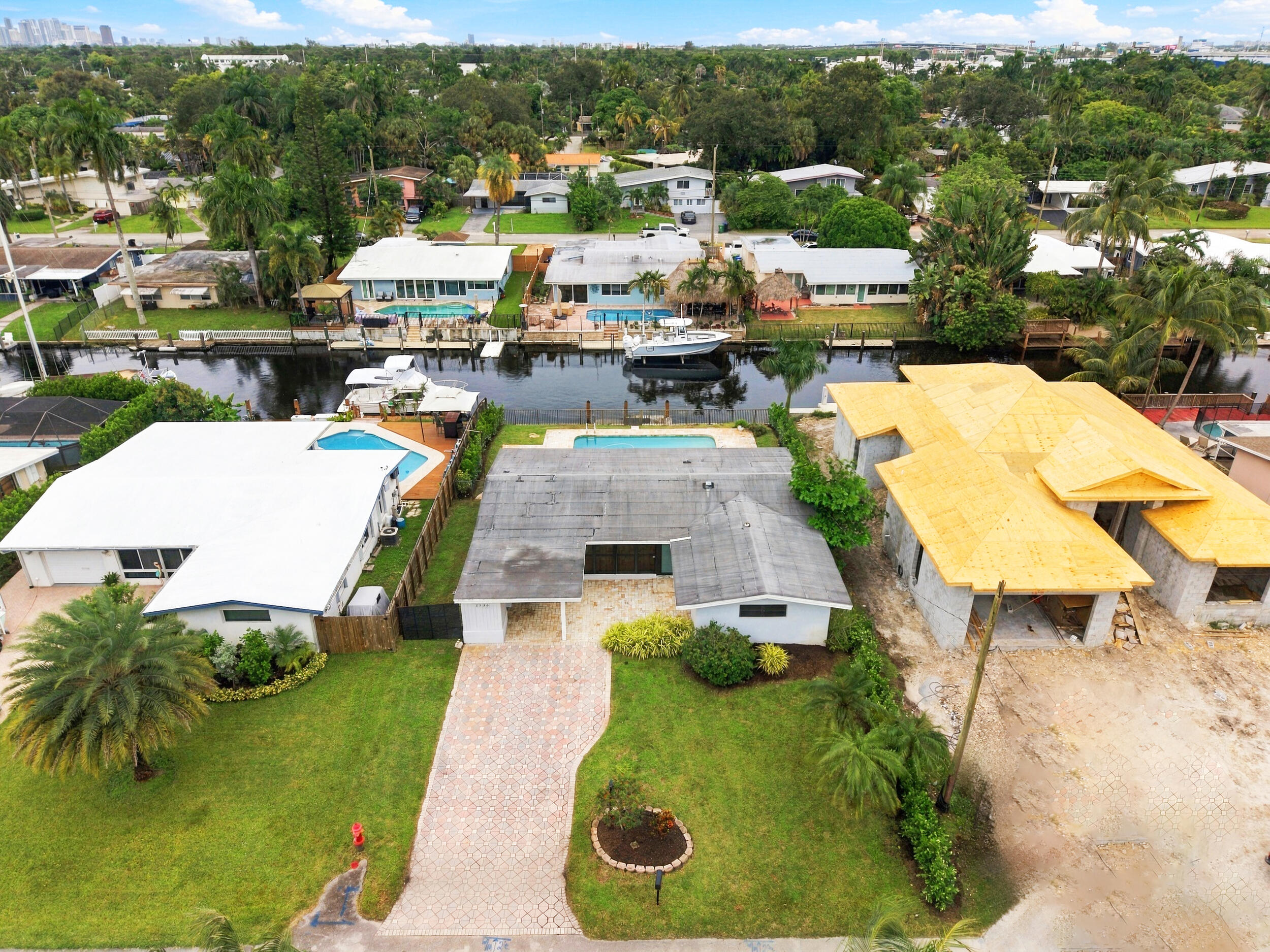 2536 Gulfstream Lane Property Photo 28